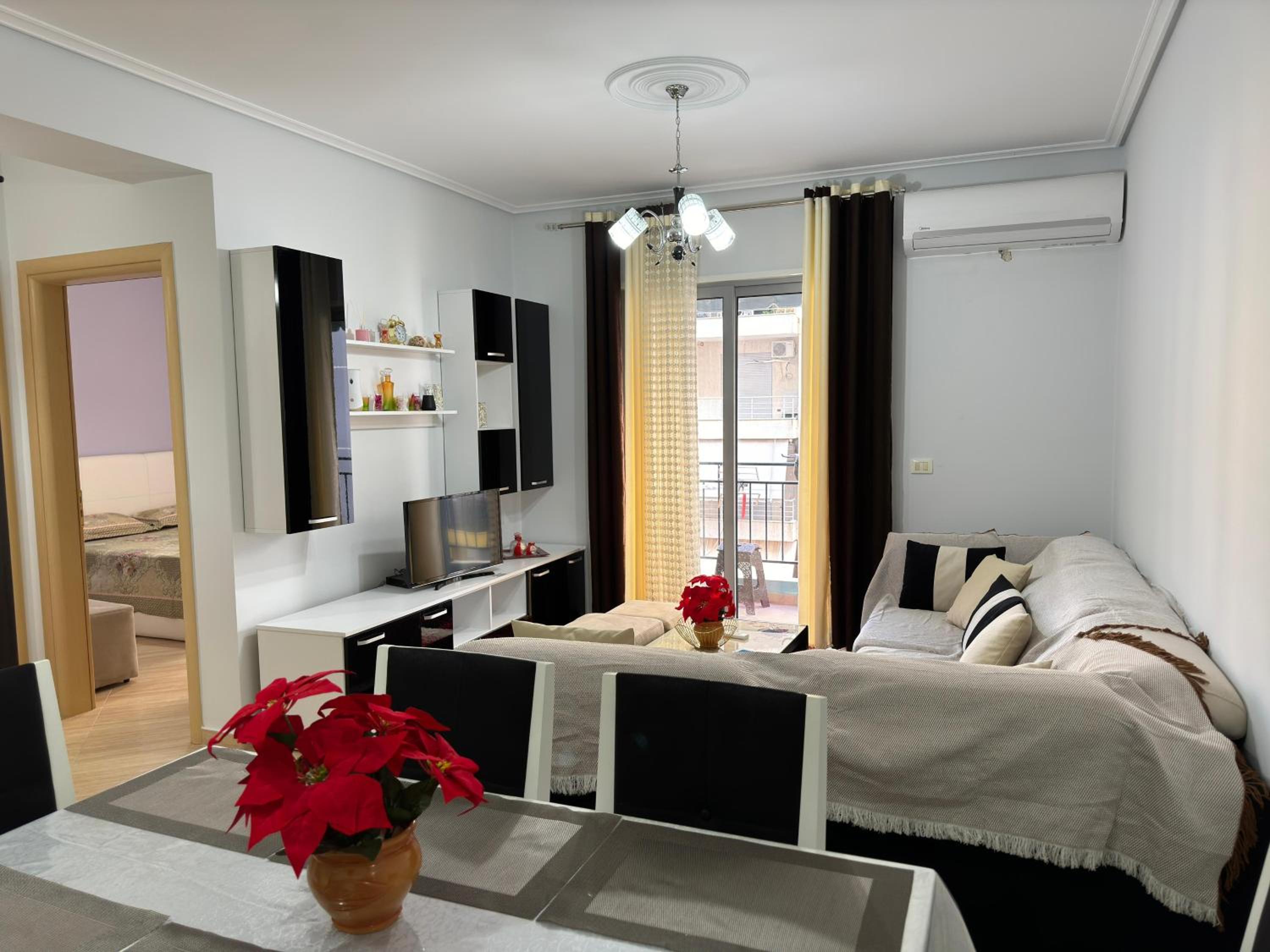 Vlora Family Apartments 2