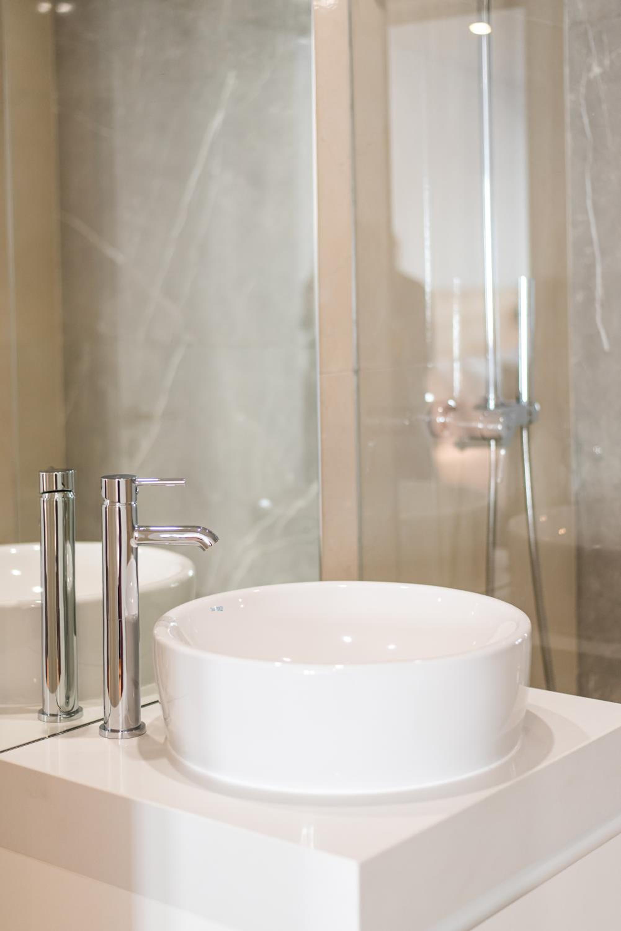 Photo 51