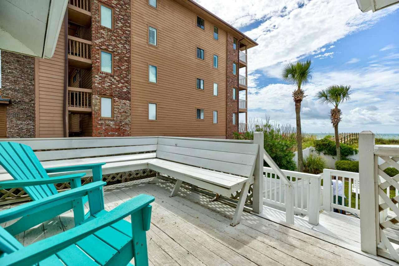 Oceanfront pet friendly home with pool and hot tub sleeps twenty