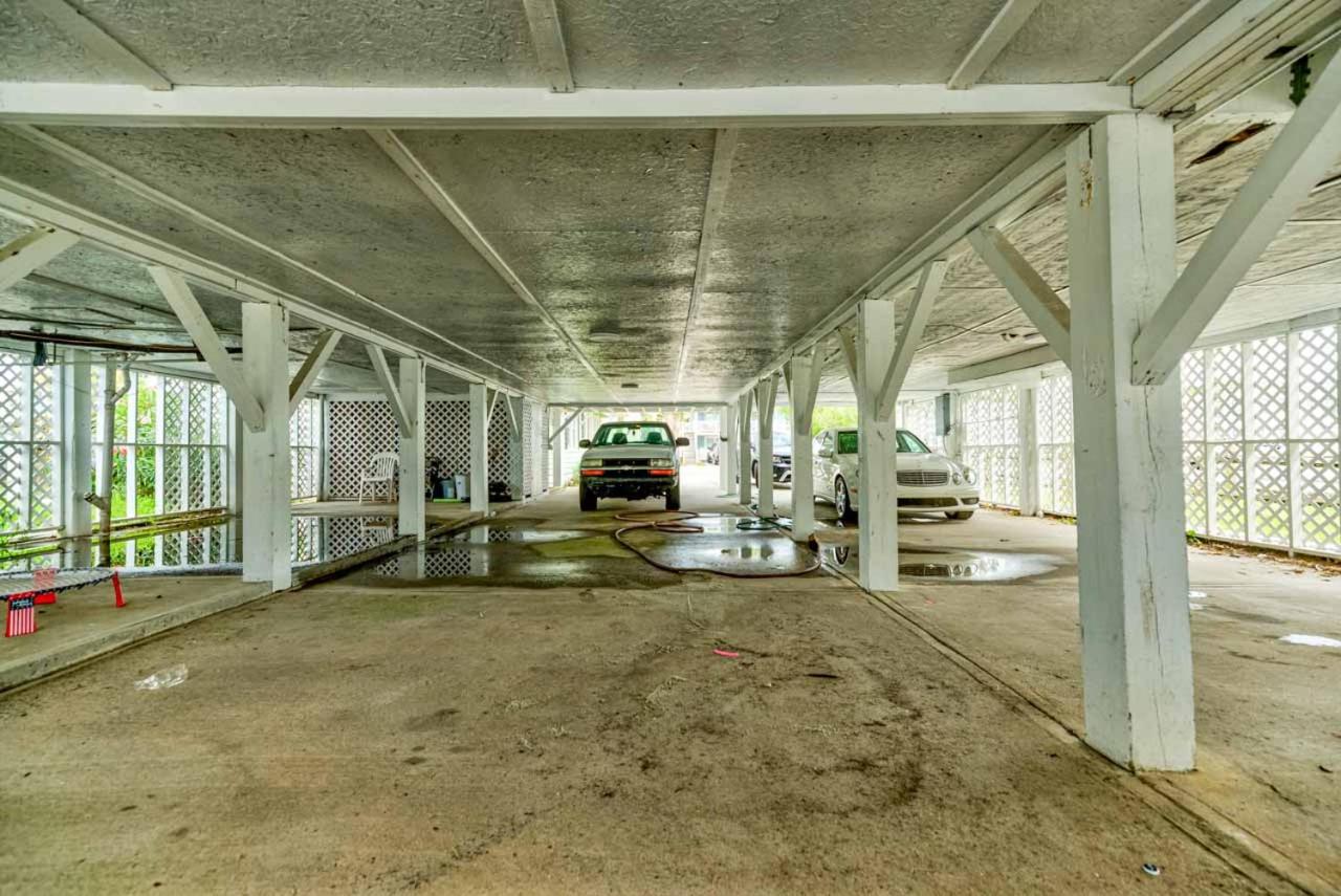 Oceanfront pet friendly home with pool and hot tub sleeps twenty