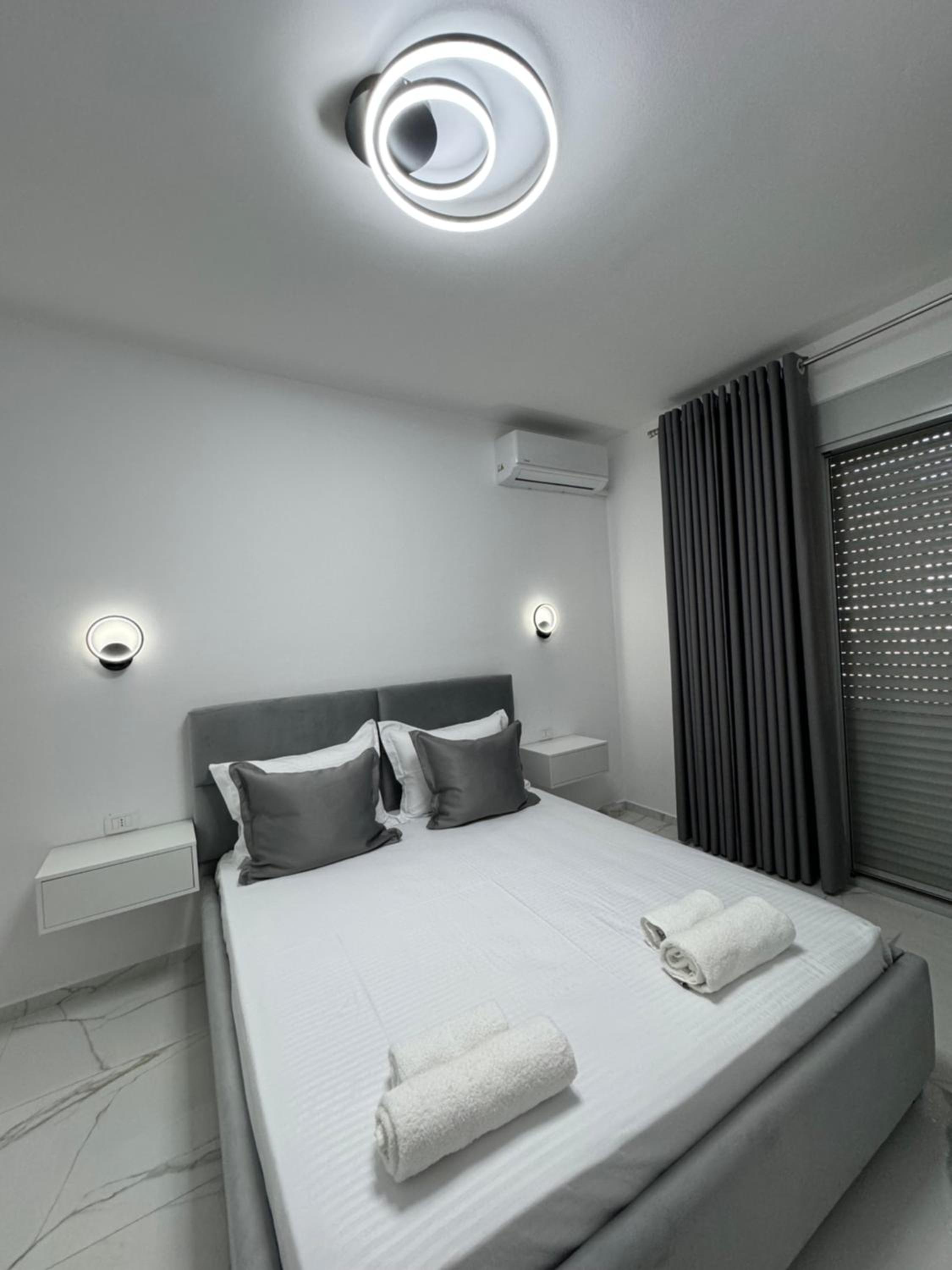 Golden SeaView Two Bedroom Apartment