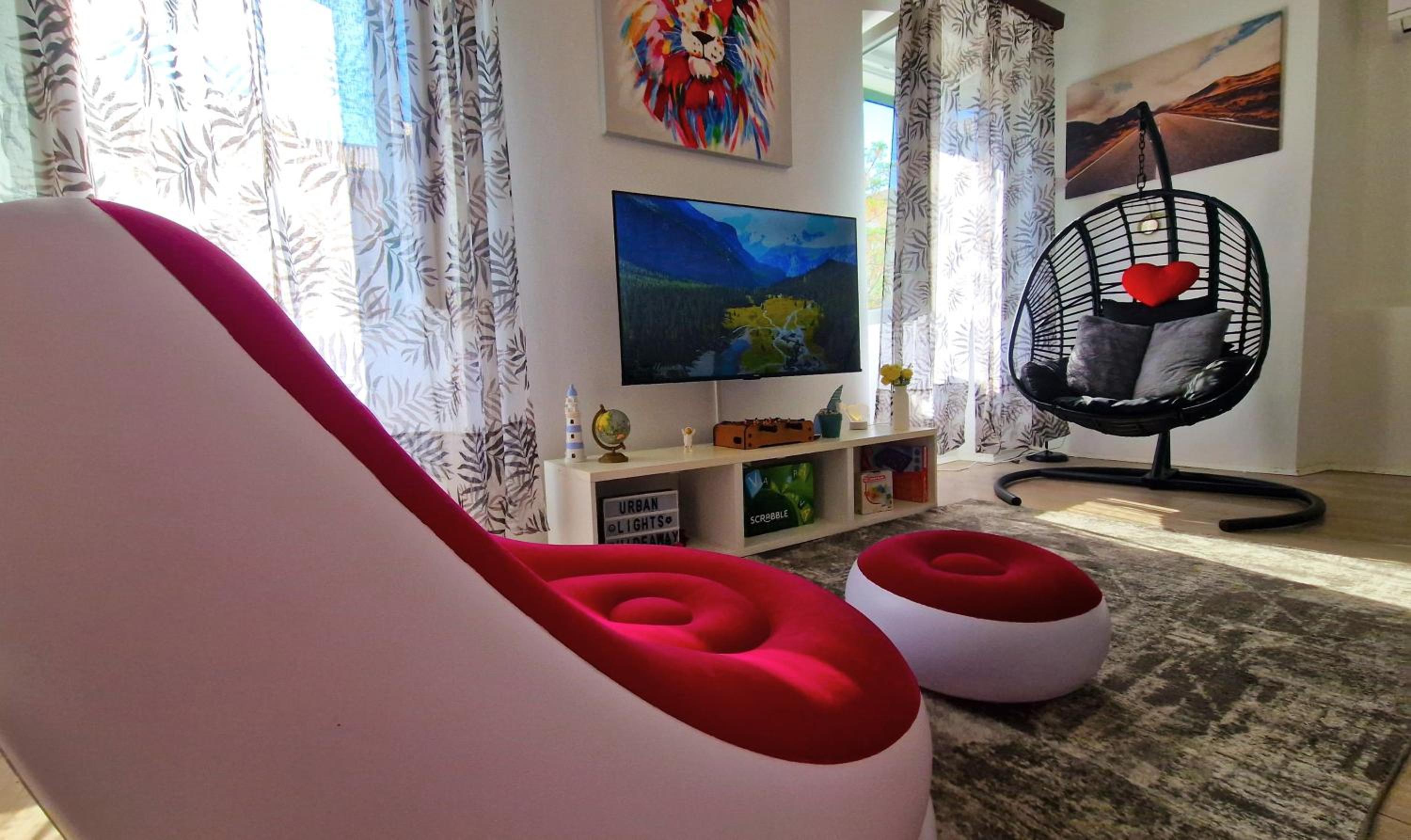 City Center Apartment - Sleeps 4