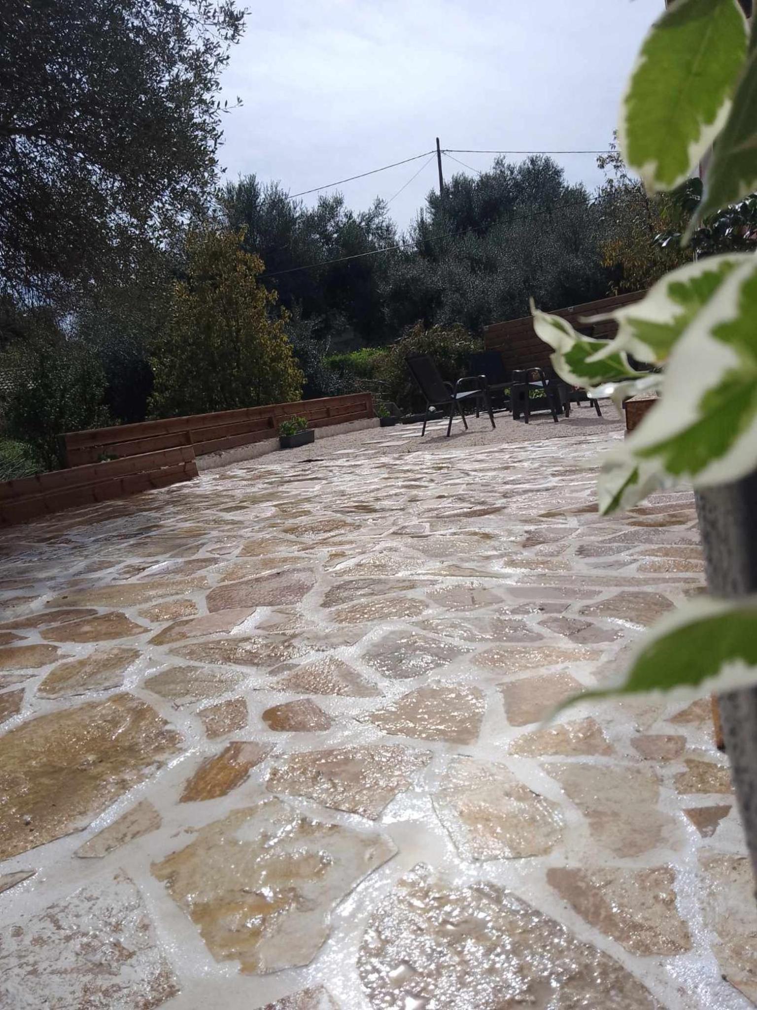 Afionas Cottage