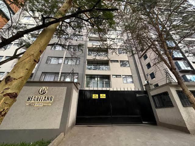 Luxury 1 BDRM apartment Kilimani