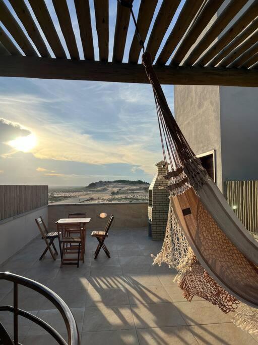 Flat Canoa Quebrada com Terraço