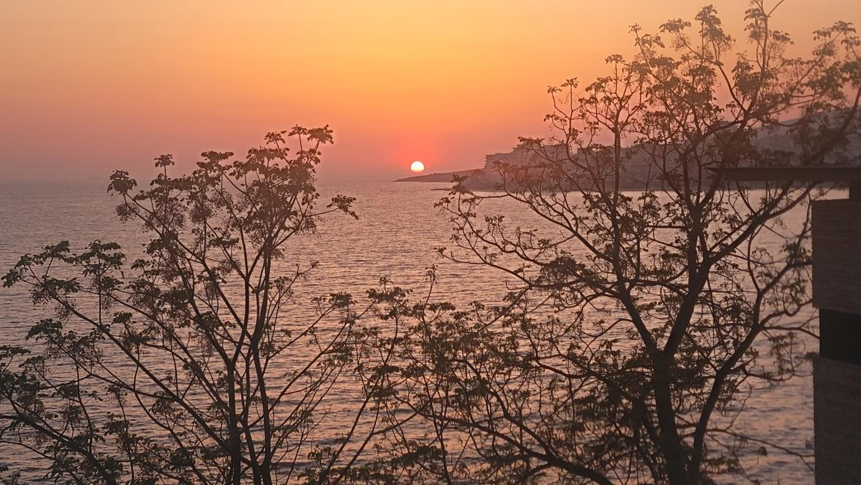 2F Saranda Apartment