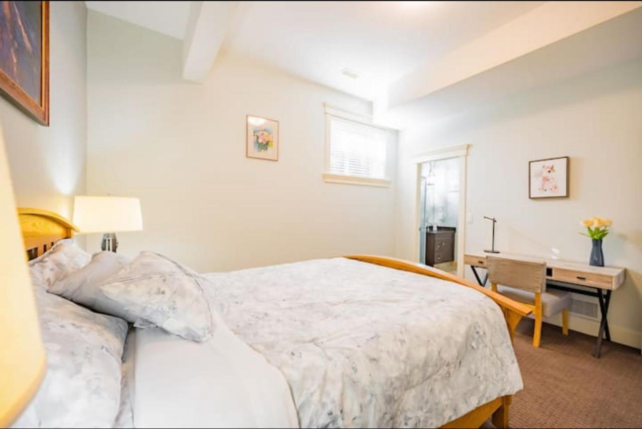 Kelowna Vacations - Lakeview 2-bed 2-bath Entire Suite near Summerhill Winery - Property Image 18