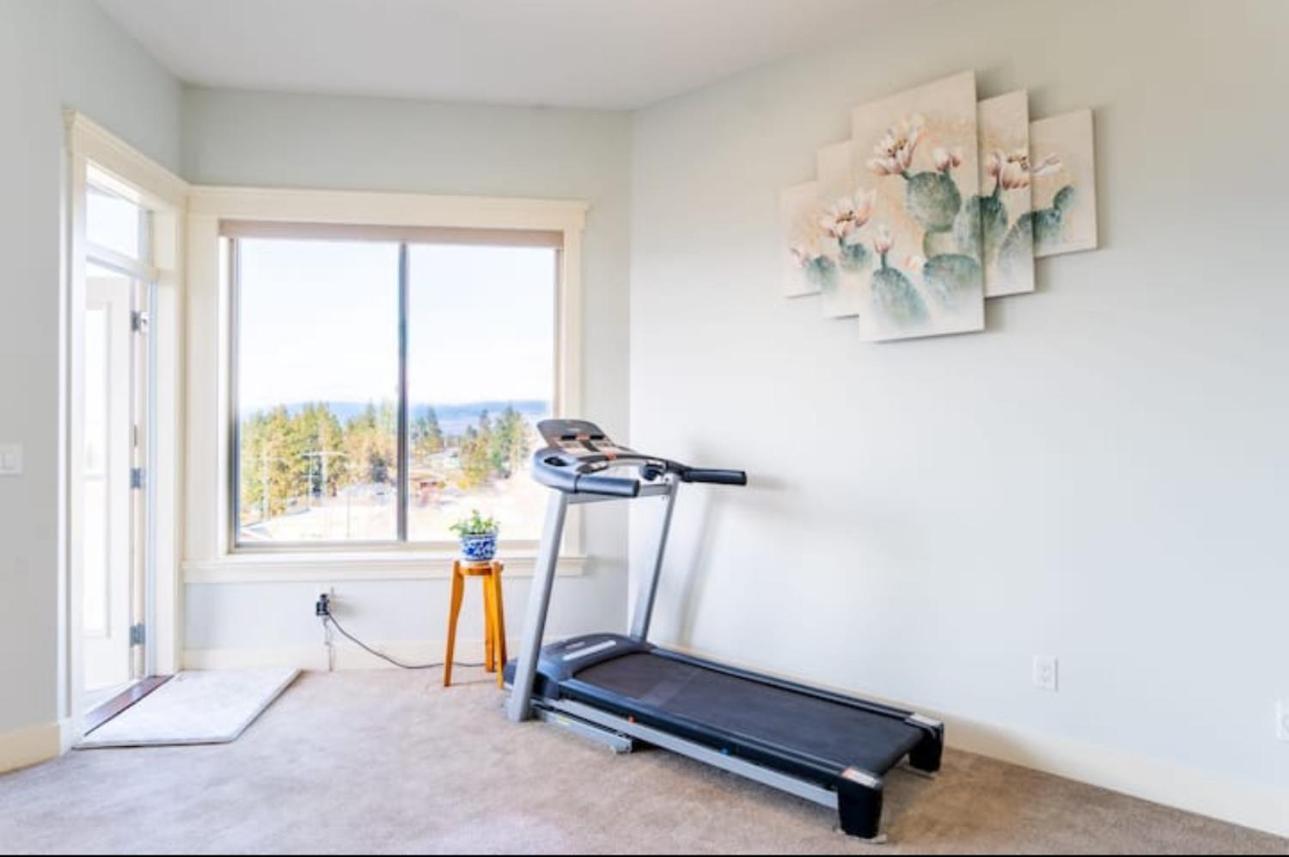 Kelowna Vacations - Lakeview 2-bed 2-bath Entire Suite near Summerhill Winery - Property Image 16
