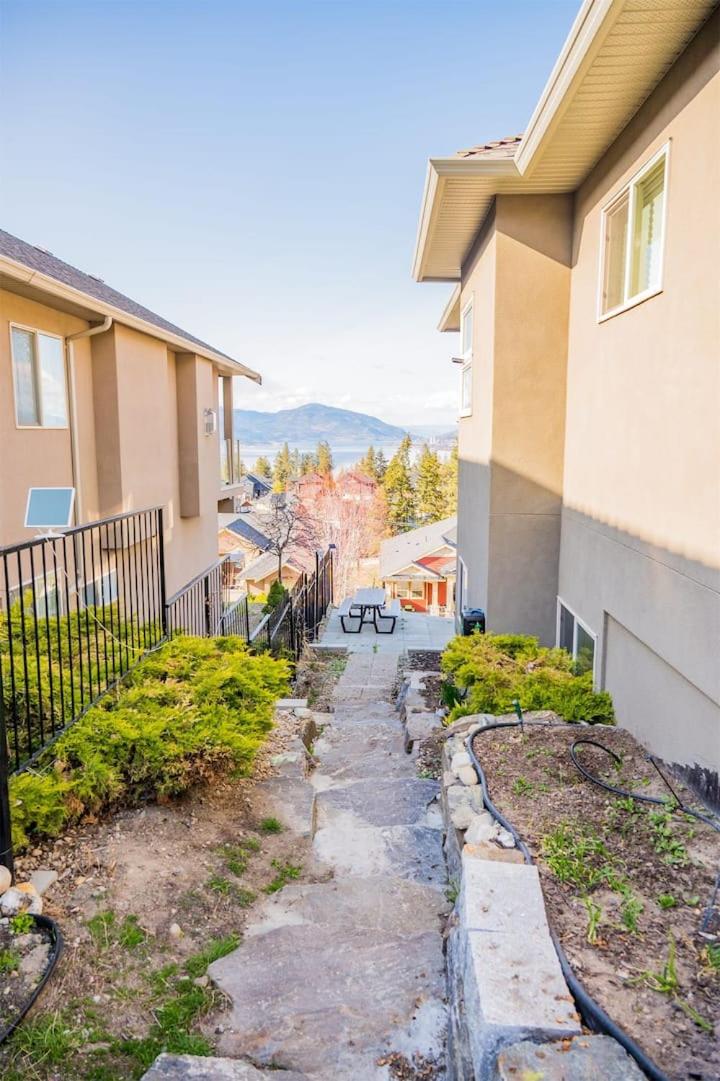 Kelowna Vacations - Lakeview 2-bed 2-bath Entire Suite near Summerhill Winery - Property Image 11