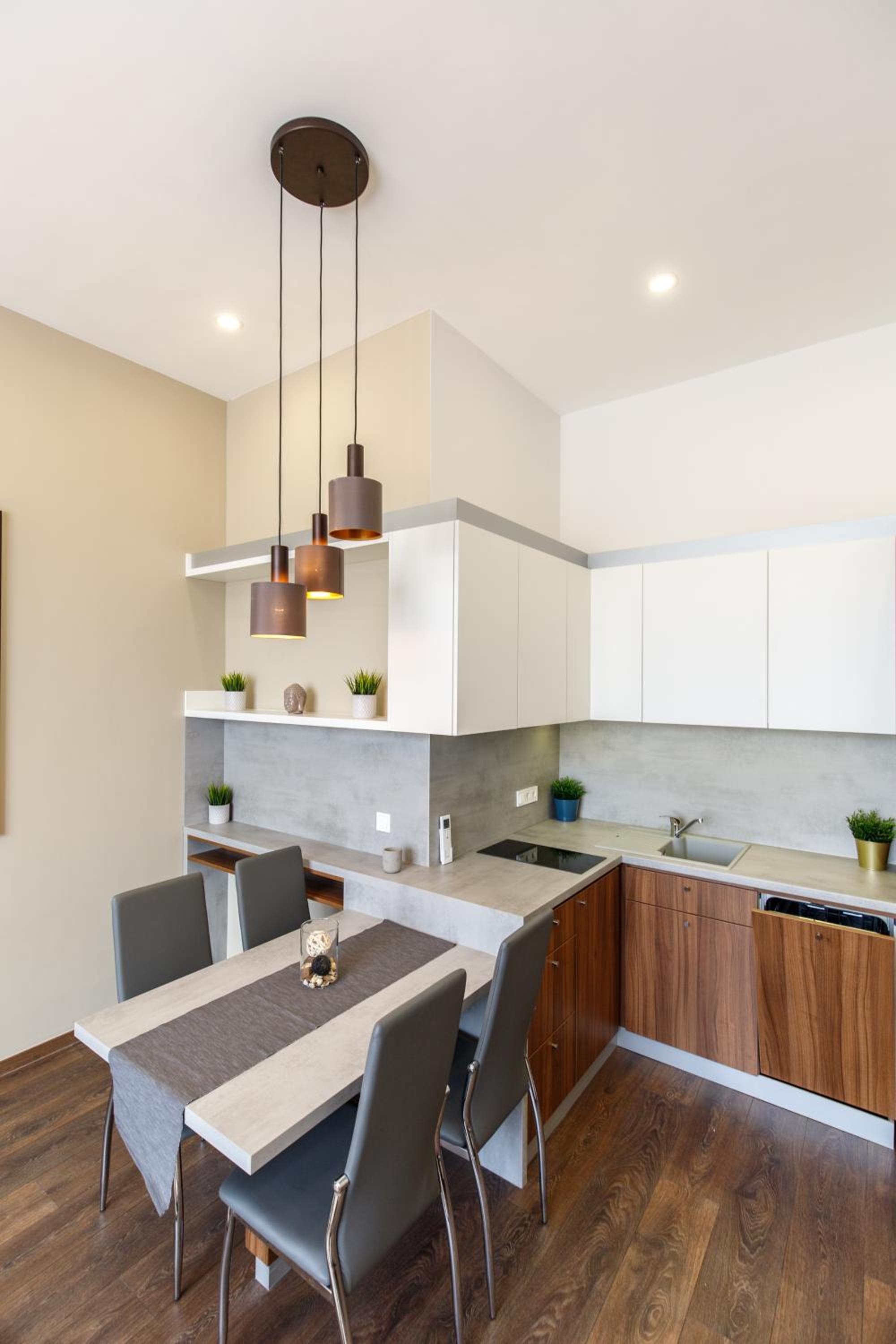 Central City Apt in the Jewish Quarter with FREE PARKING view 5