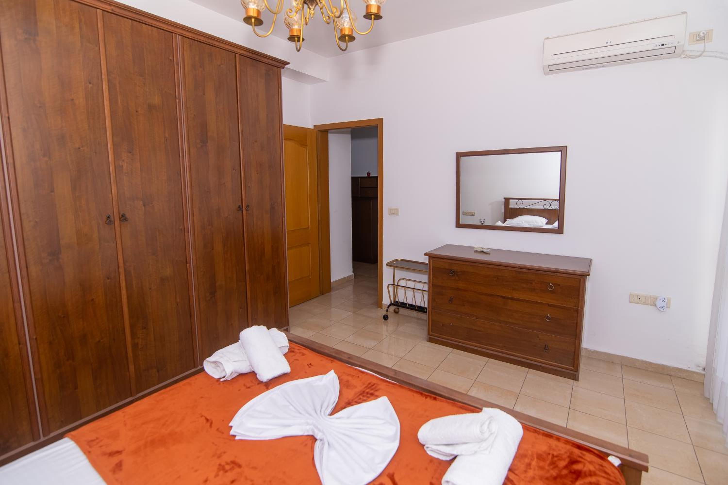 Vintage Blloku Apartment