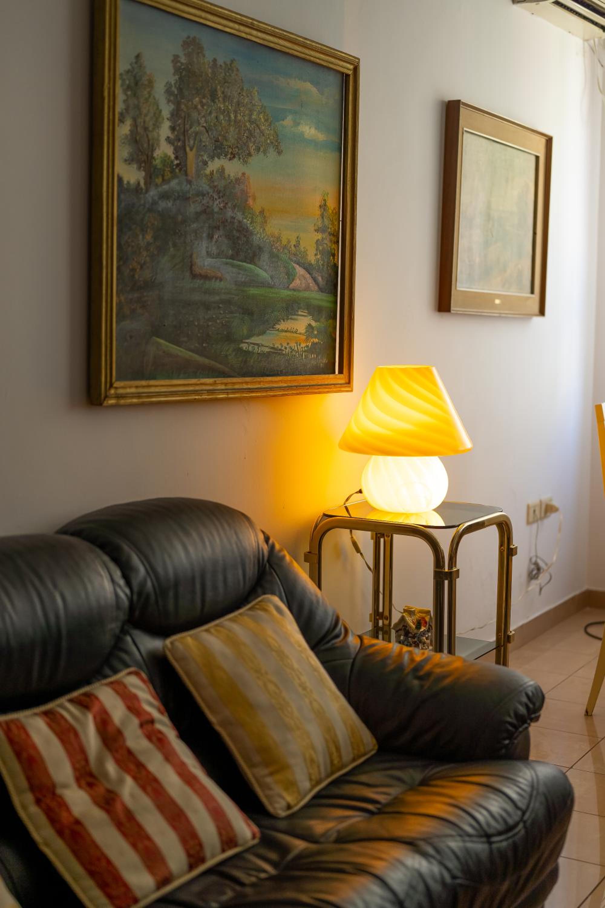Vintage Blloku Apartment