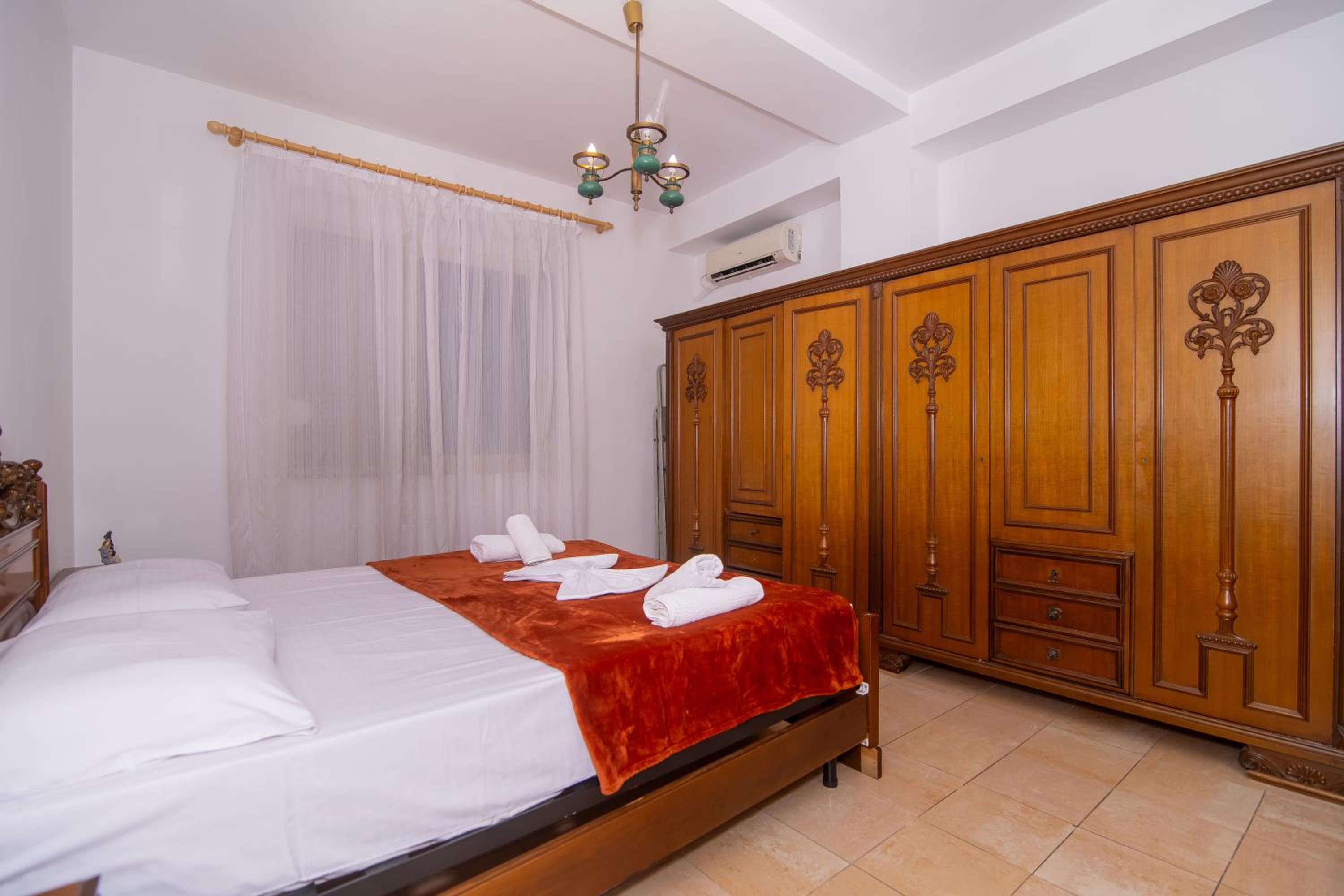 Vintage Blloku Apartment