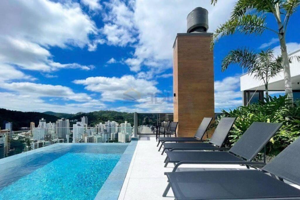 Loft com Piscina e Rooftop a 800m da Oktoberfest