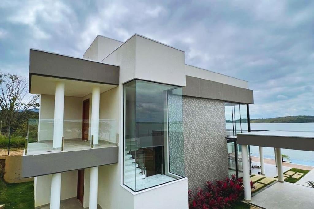 Casa em Santo Hilário - MG