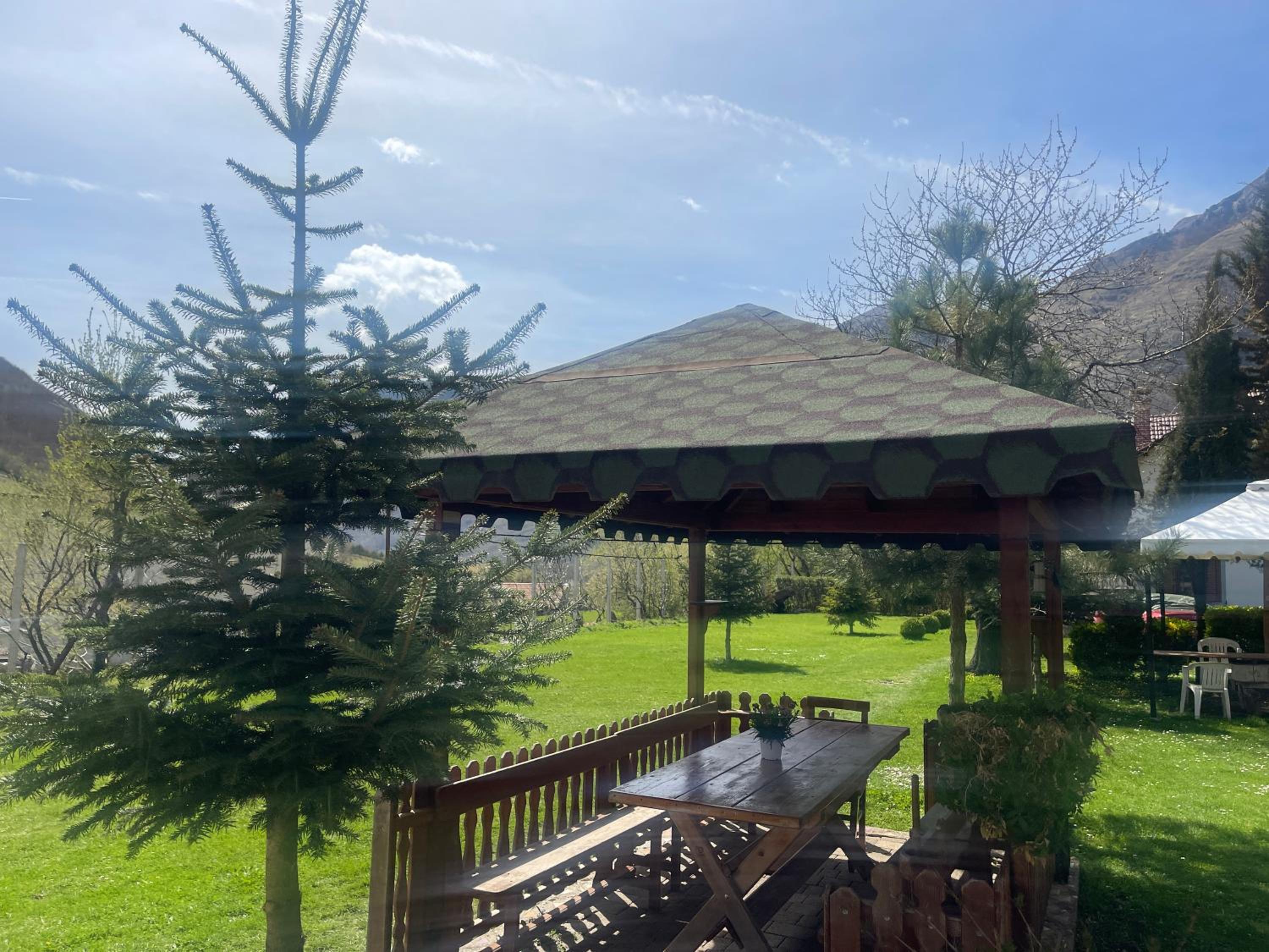 Paja Guesthouse - Camping