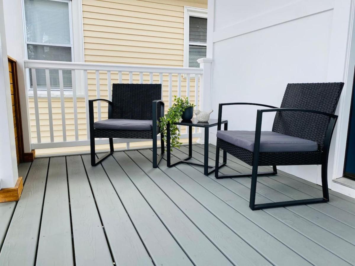 Modern and all new 3BR near UMASS