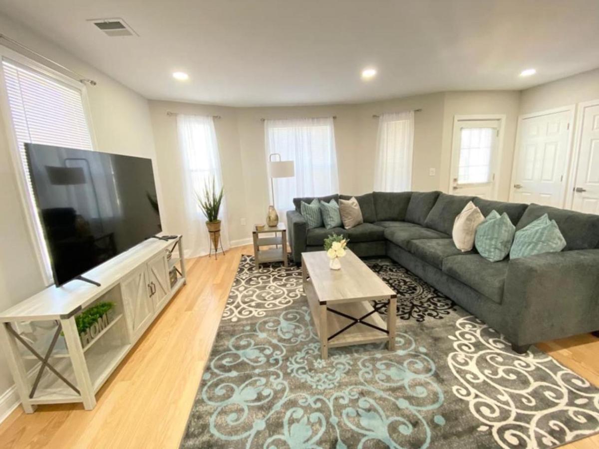 Modern and all new 3BR near UMASS