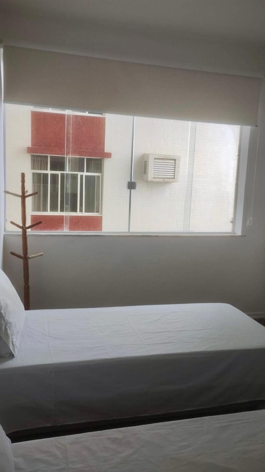 Apartamento Vista Farol da Barra com 2 Quartos