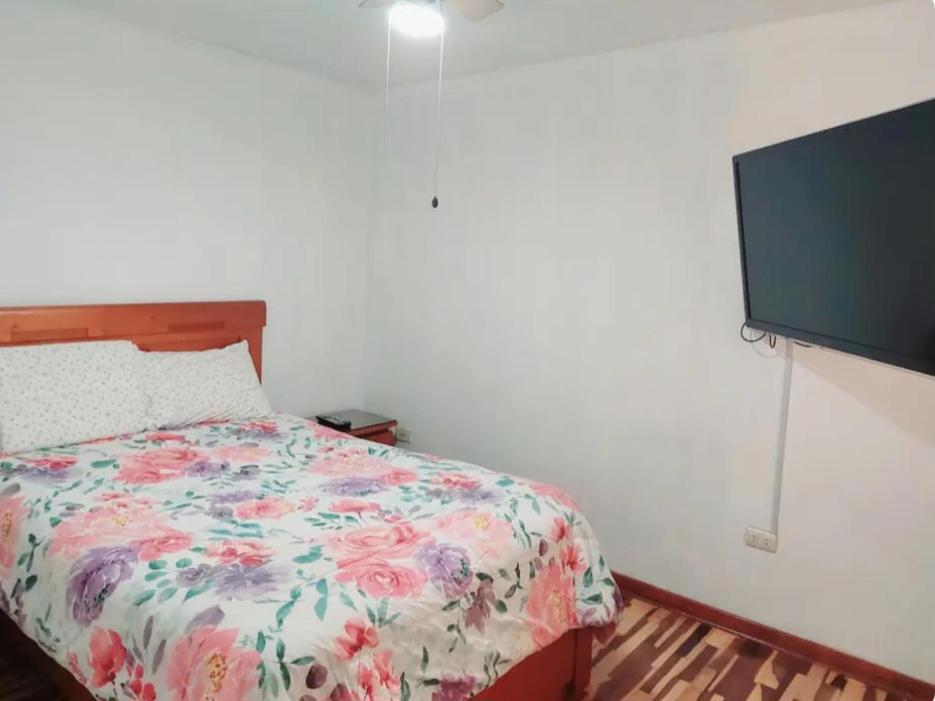 Hermosa Casa en el Polo view 5