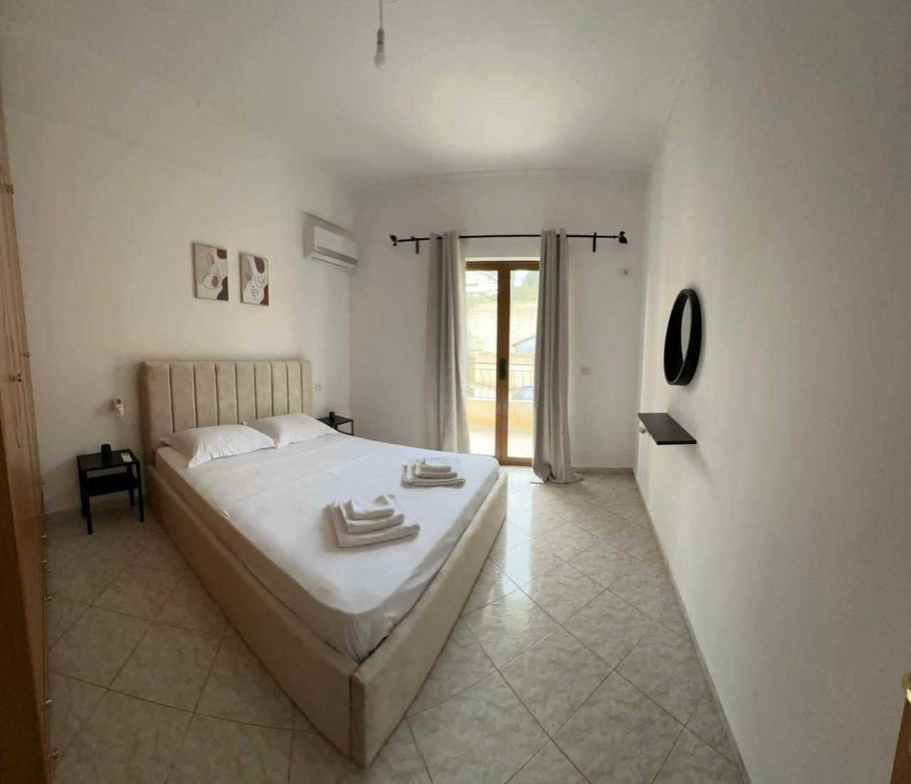 Antigone's Sea View Apartment