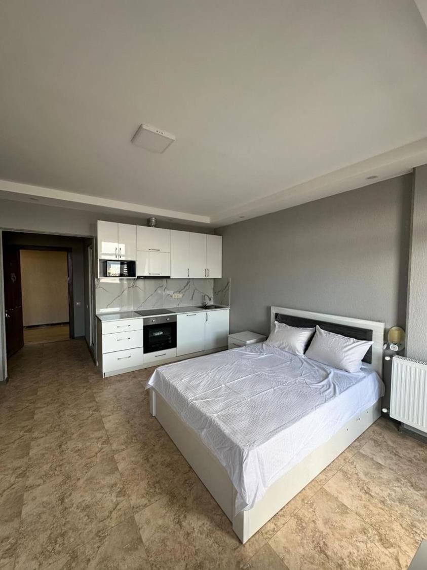 Batumi Sunrise Apartment 523 view 5