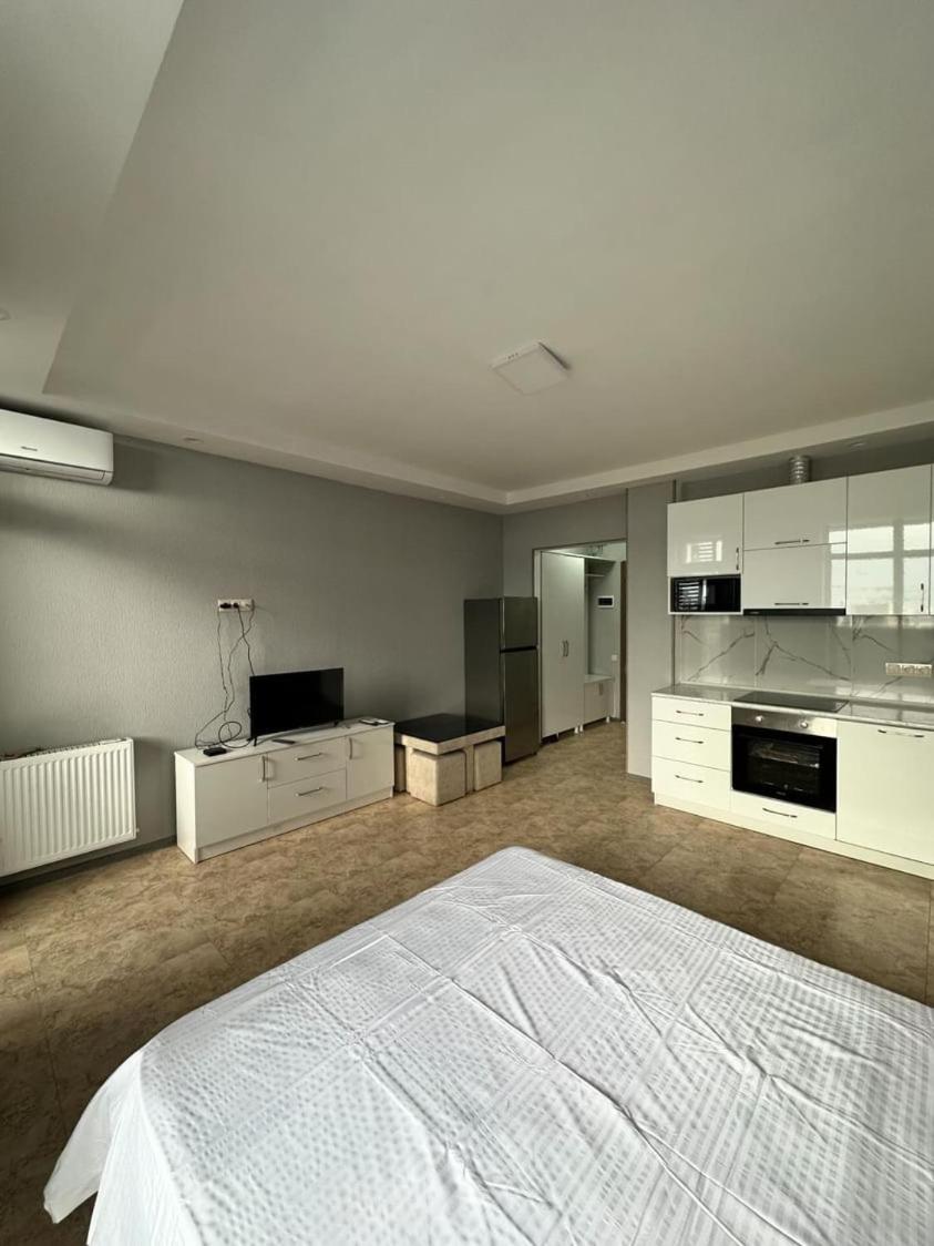 Batumi Sunrise Apartment 523 view 2