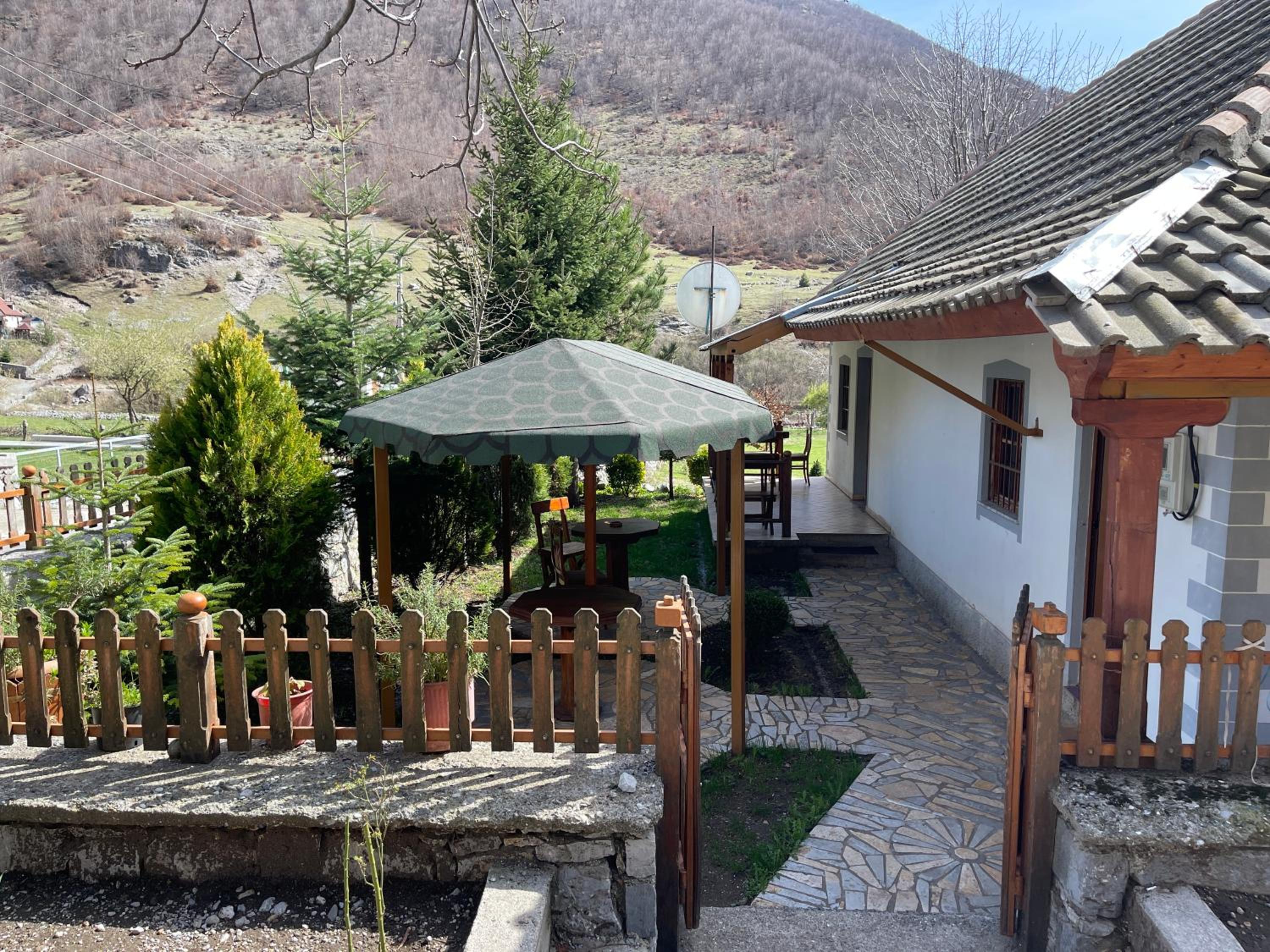 Paja Guesthouse - Camping