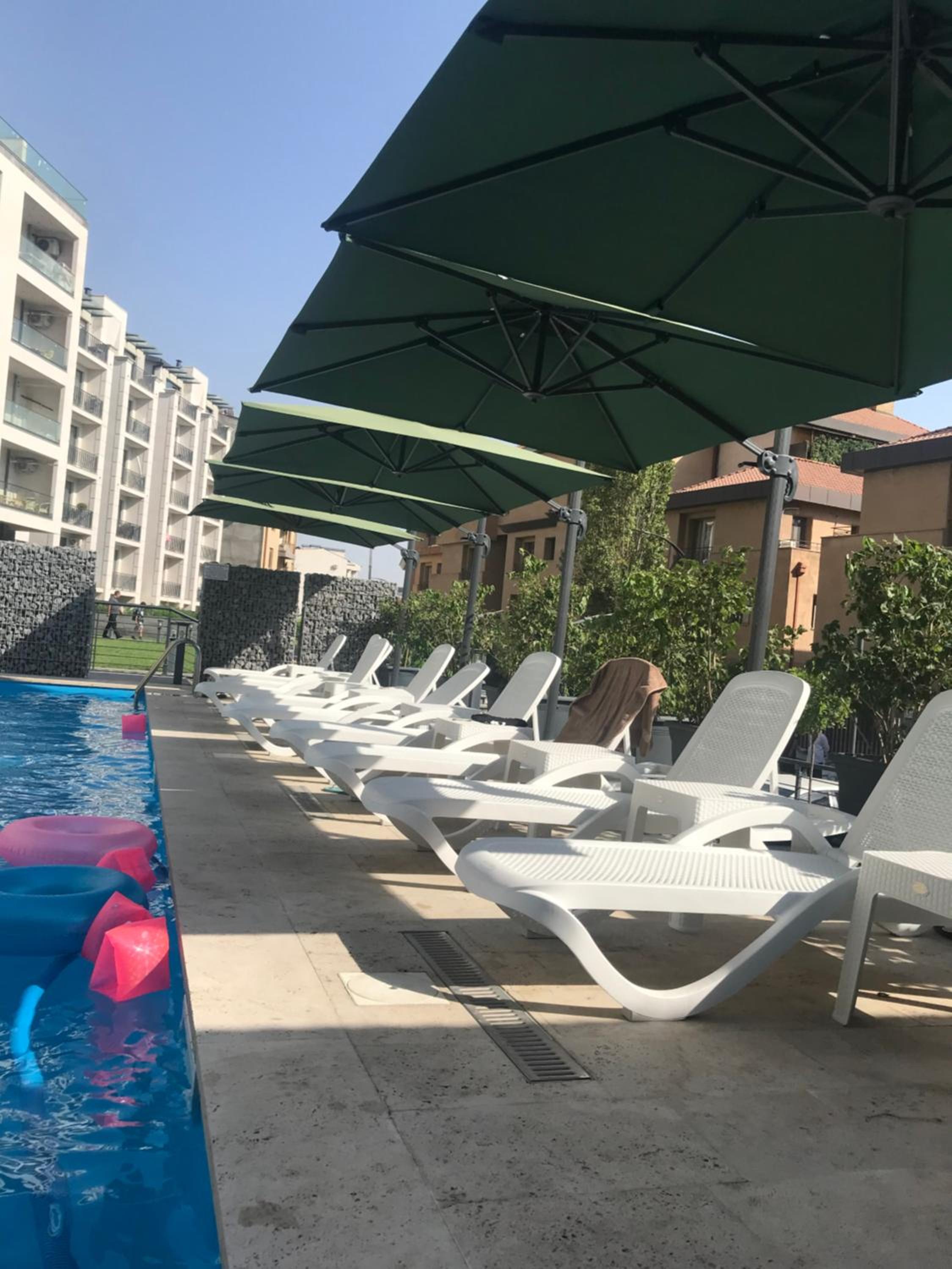 A Pool Paradise Apartment