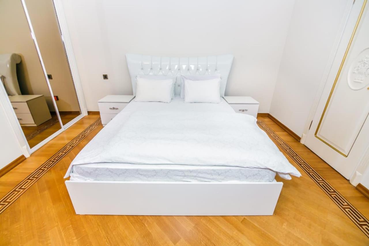 Apartment on Shahin