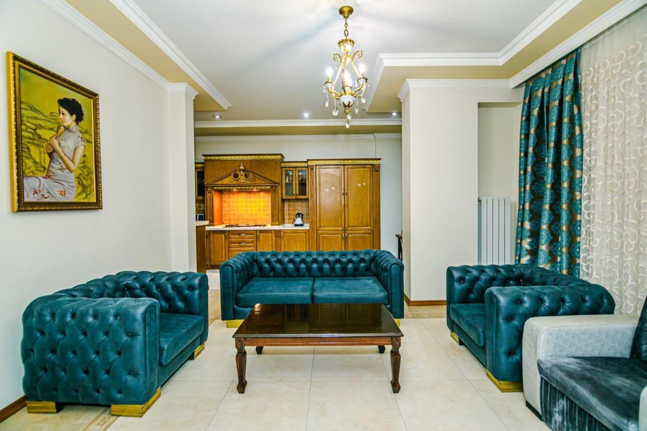 Apartment on Shahin