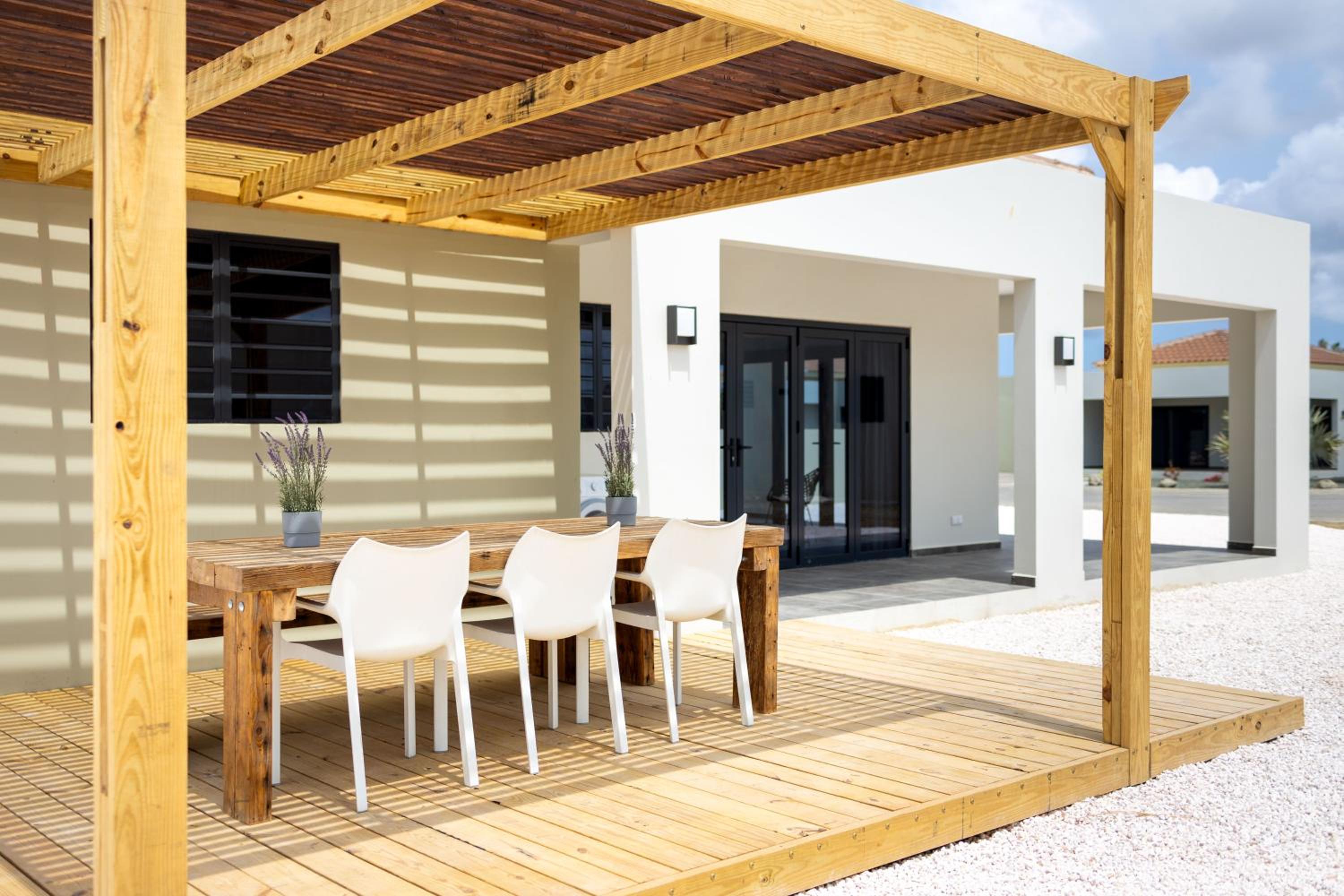 Villa Monrel Mambo Beach
