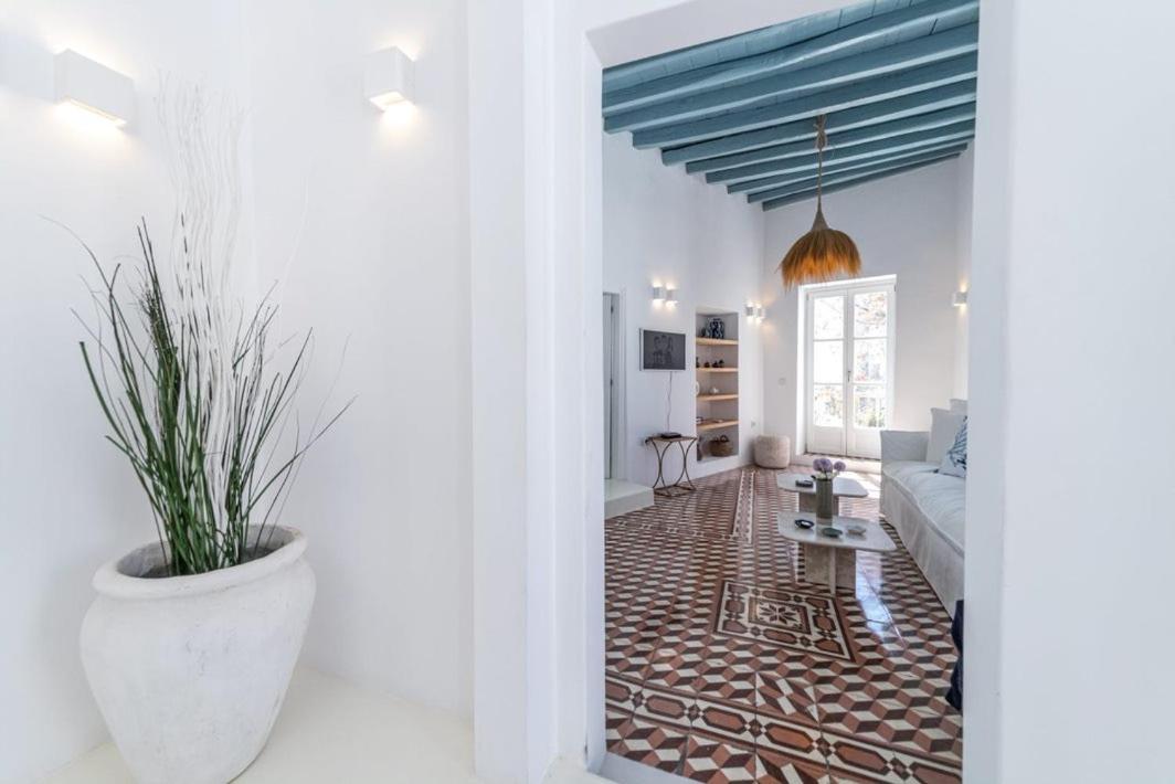 Chiara Mykonos III view 2