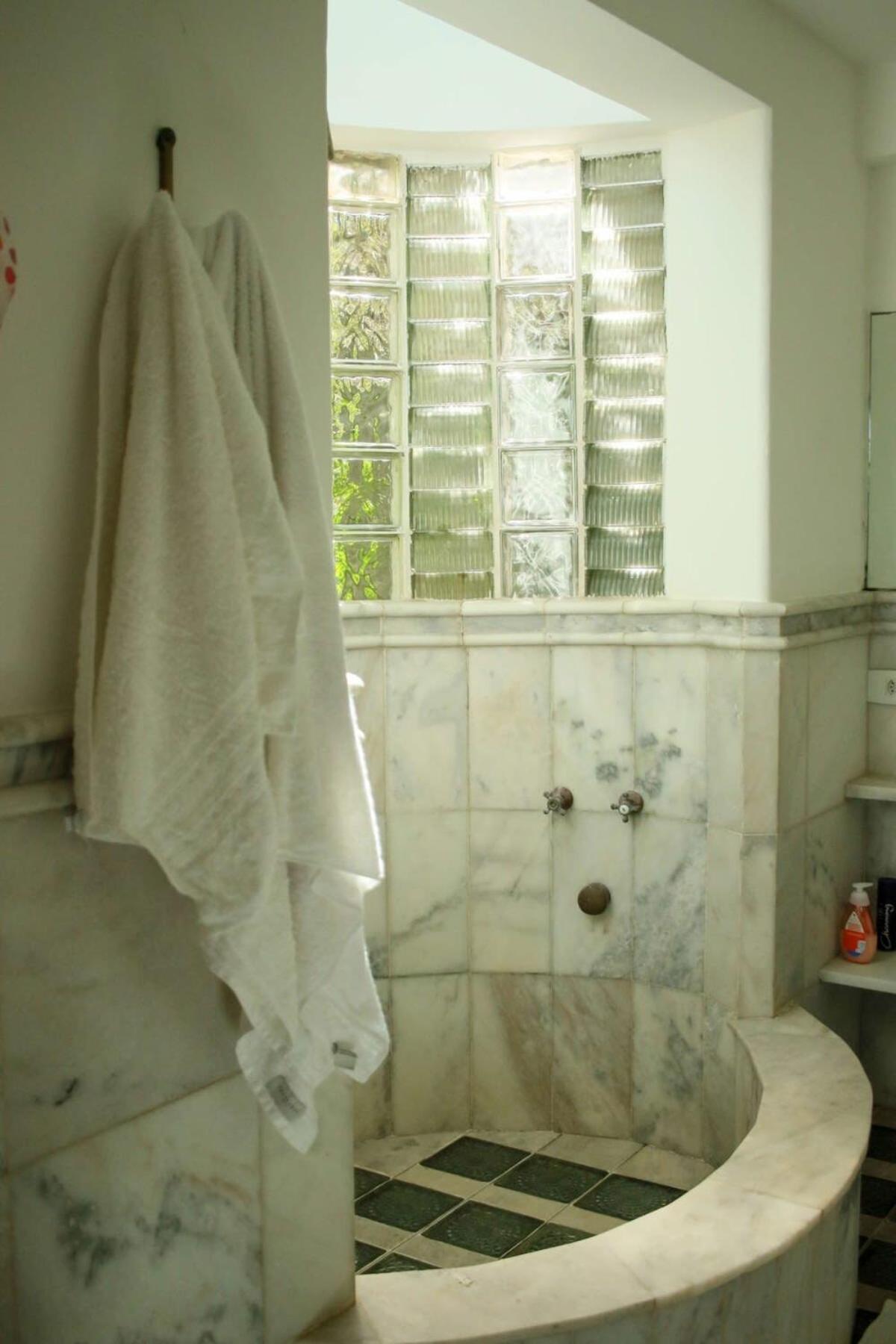 Photo 53
