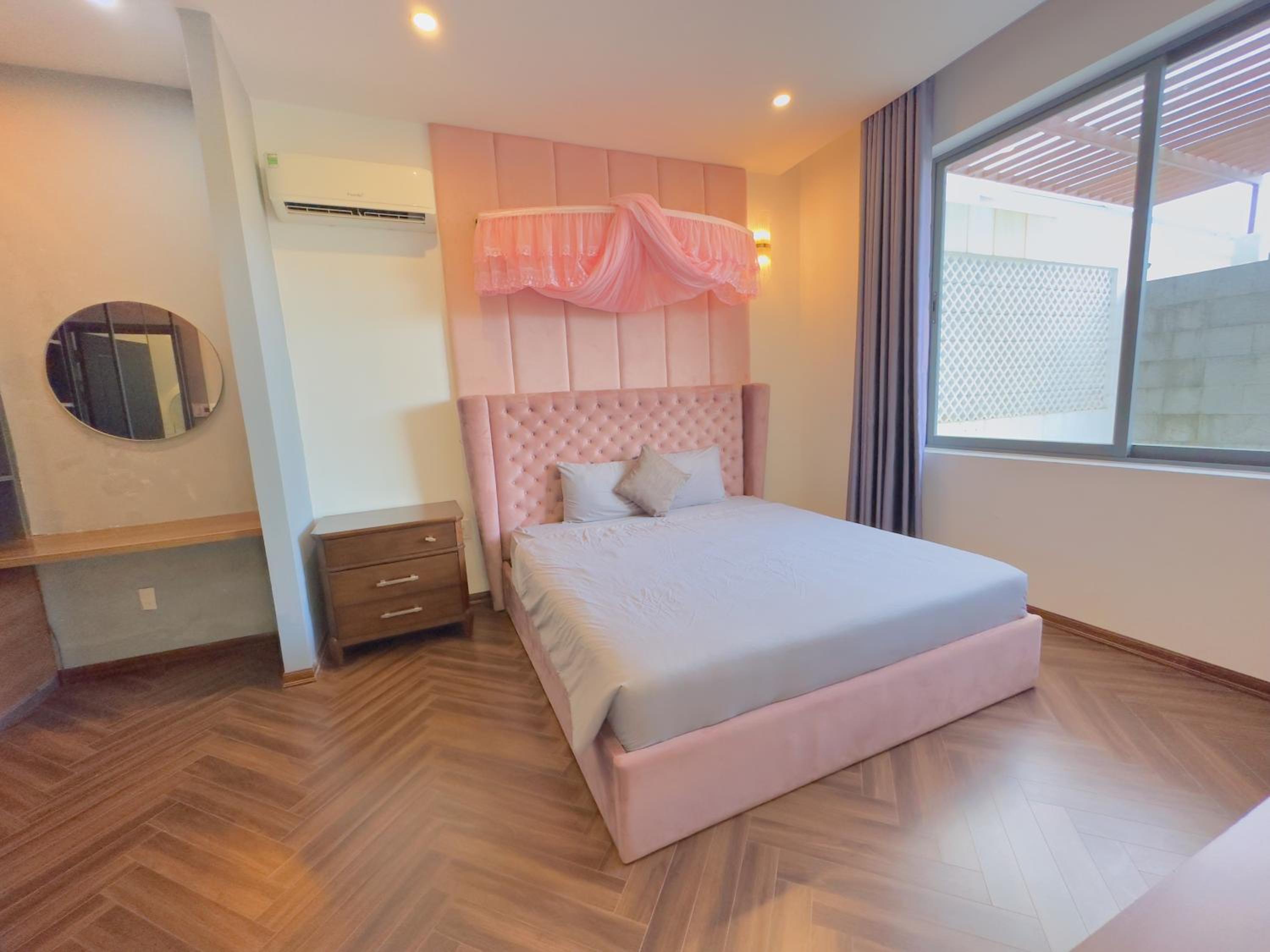 Private 5Brs Pool Villa Luxurious Furniture