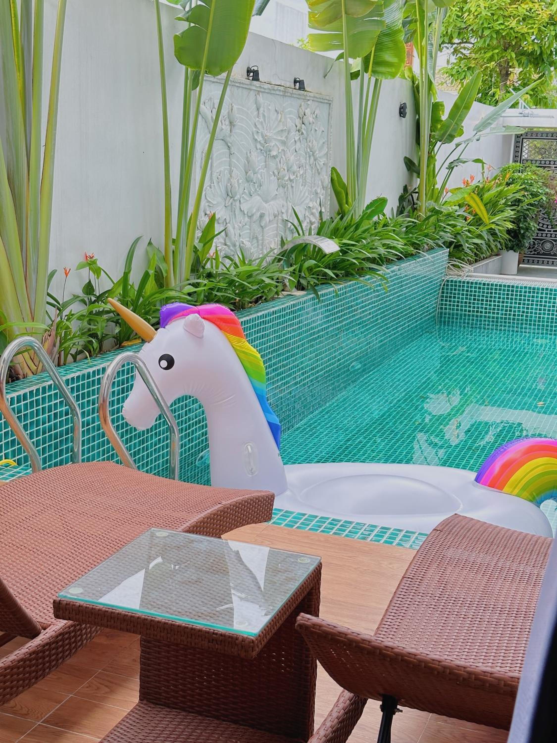 Private 5Brs Pool Villa Luxurious Furniture