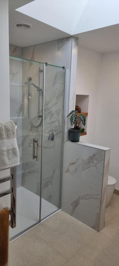 Coastal Chic in Pohara view 2