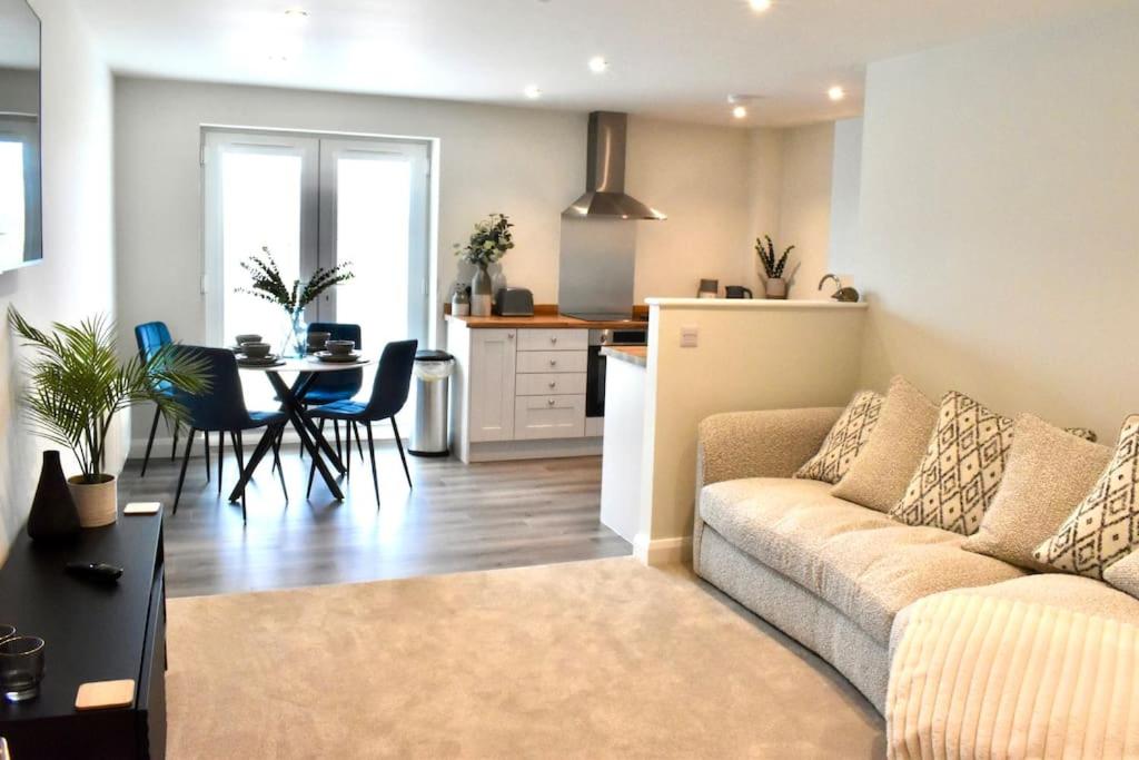 *Penthouse Luxury Apartment 2min to City