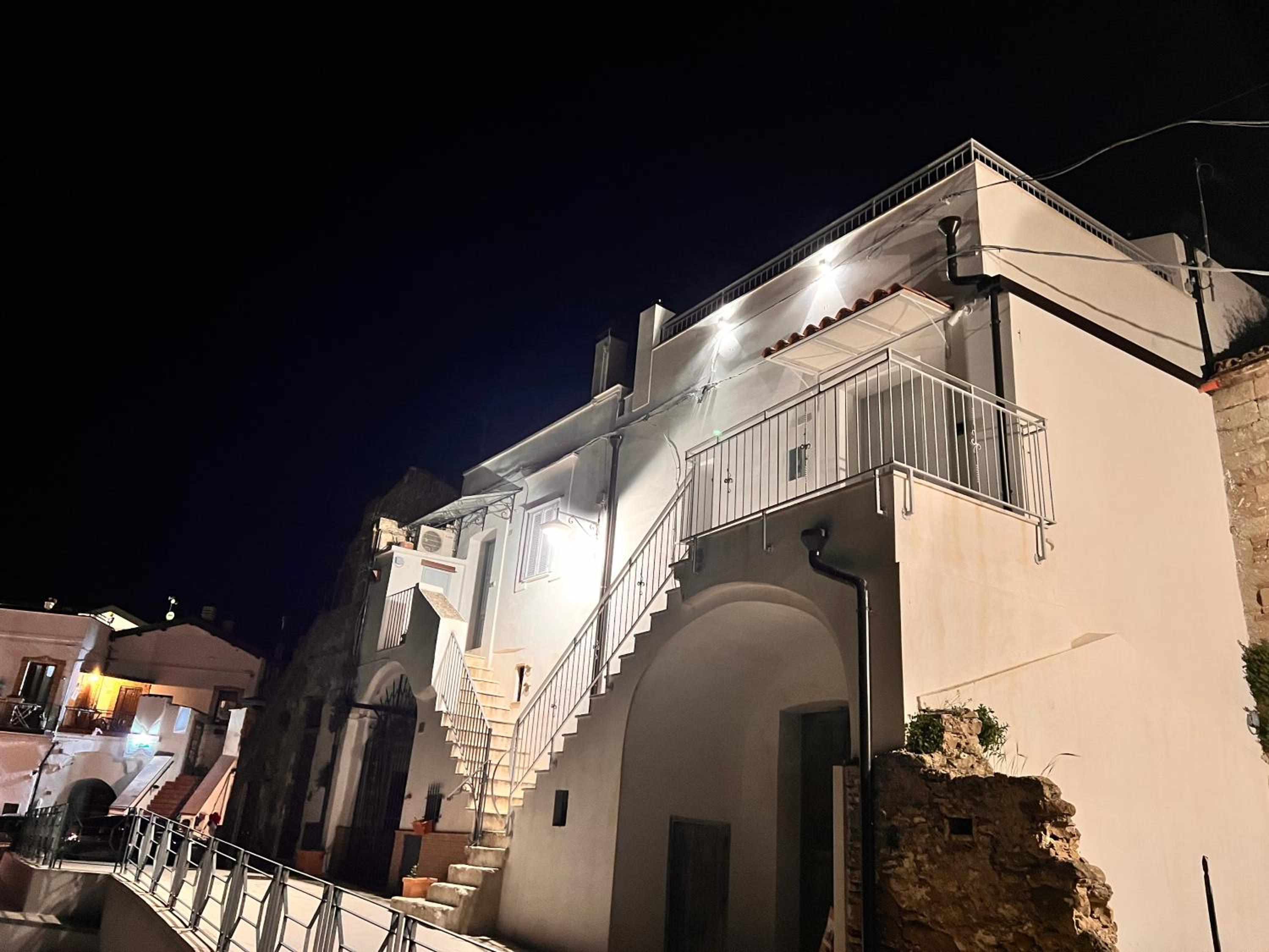 Casa Vacanze Luxury BACIO DI LUNA view 2