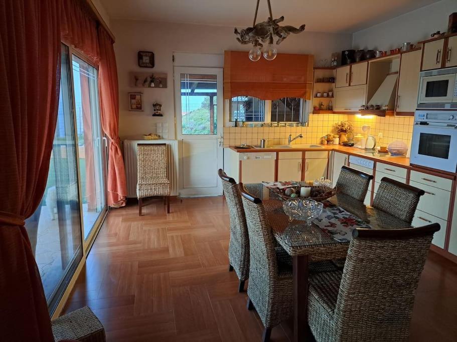 Kalamiotissa's Villa