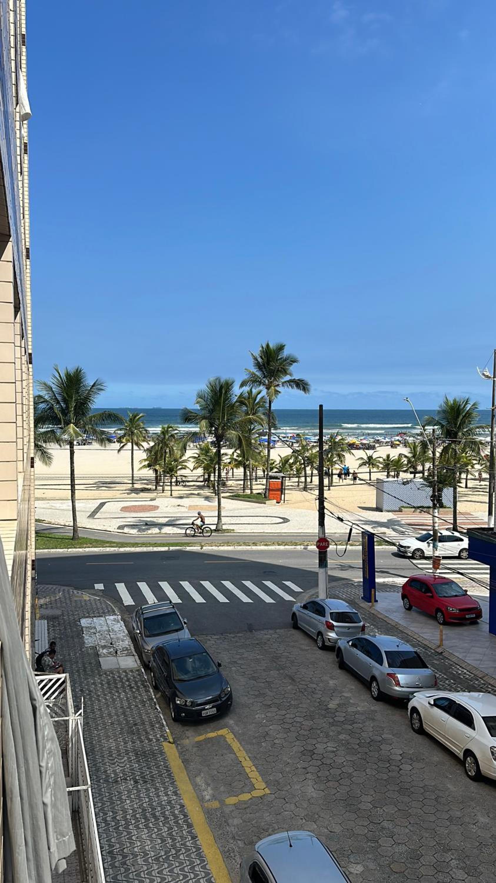 Apartamento Pé na Areia - Praia Grande