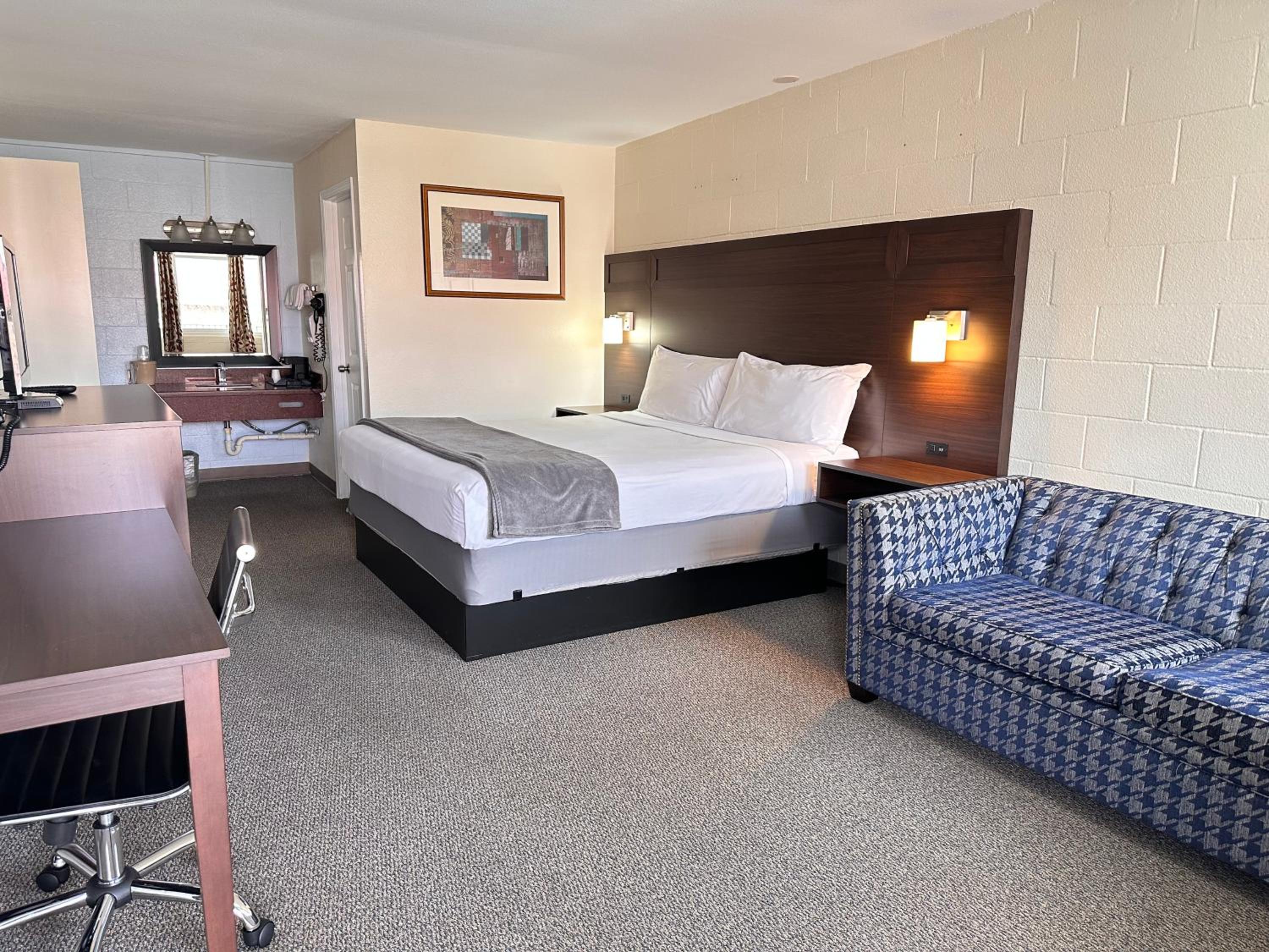 Northwoods Motel