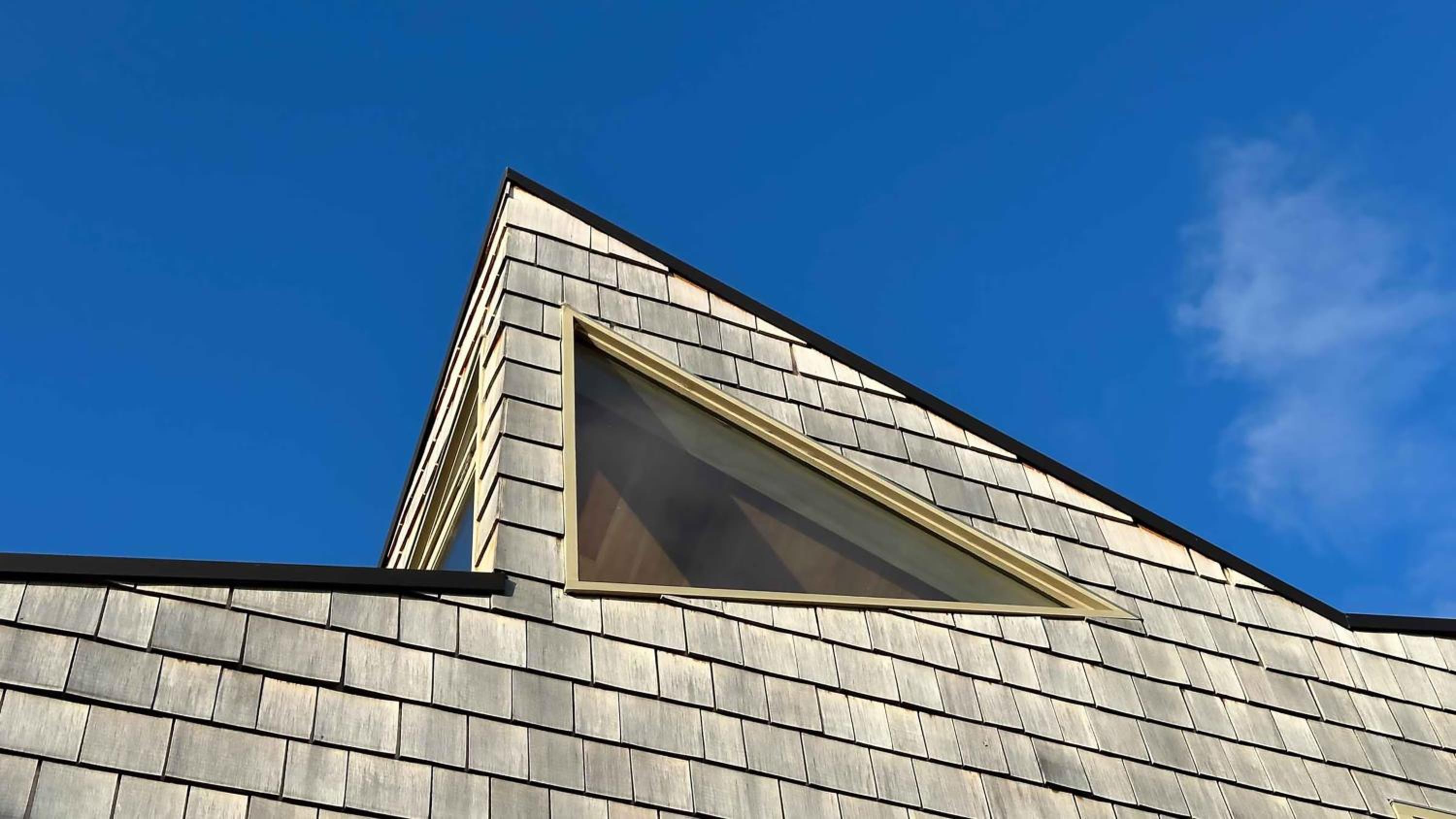 Portsea Shingle House