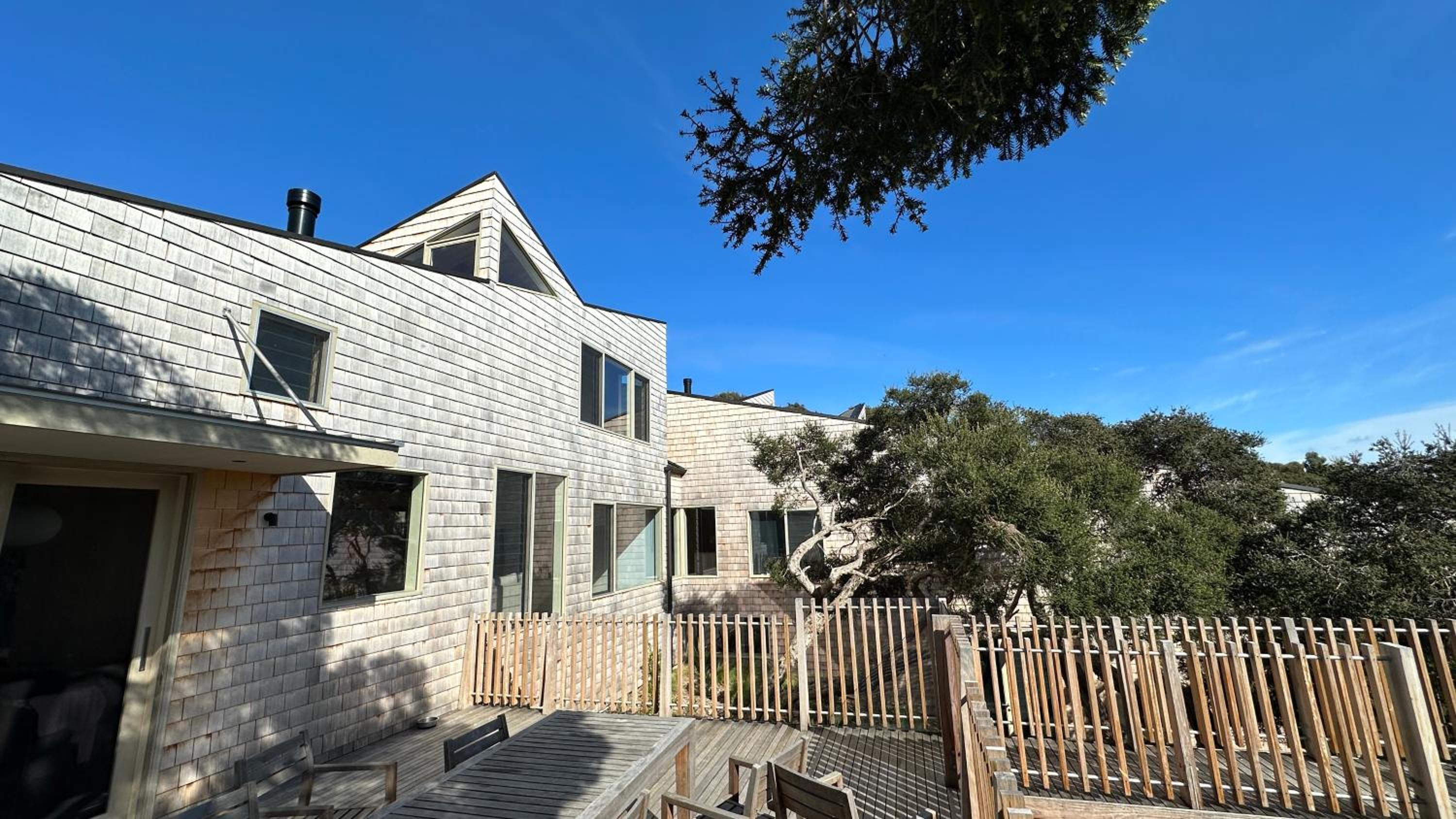 Portsea Shingle House