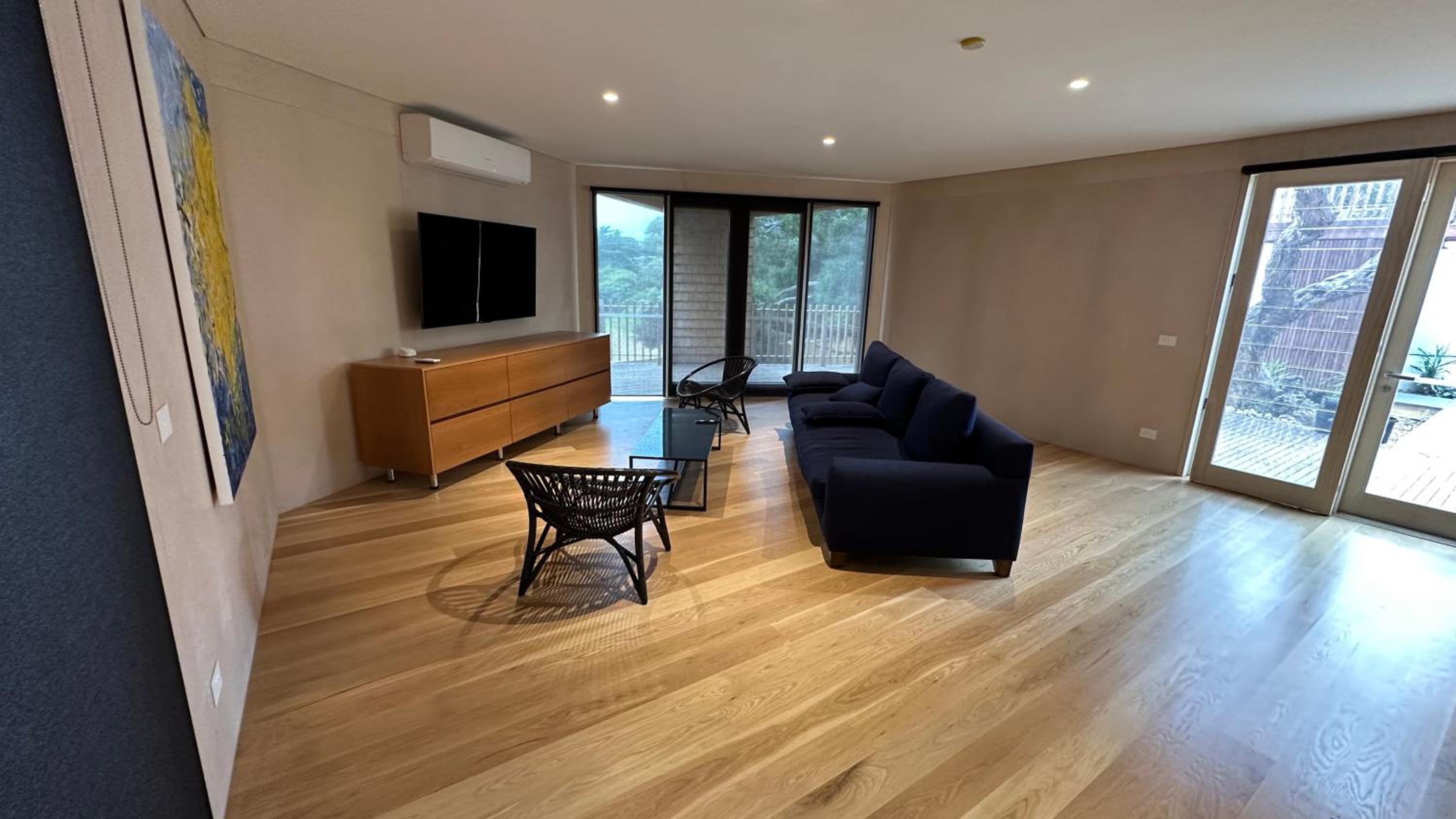 Portsea Shingle House
