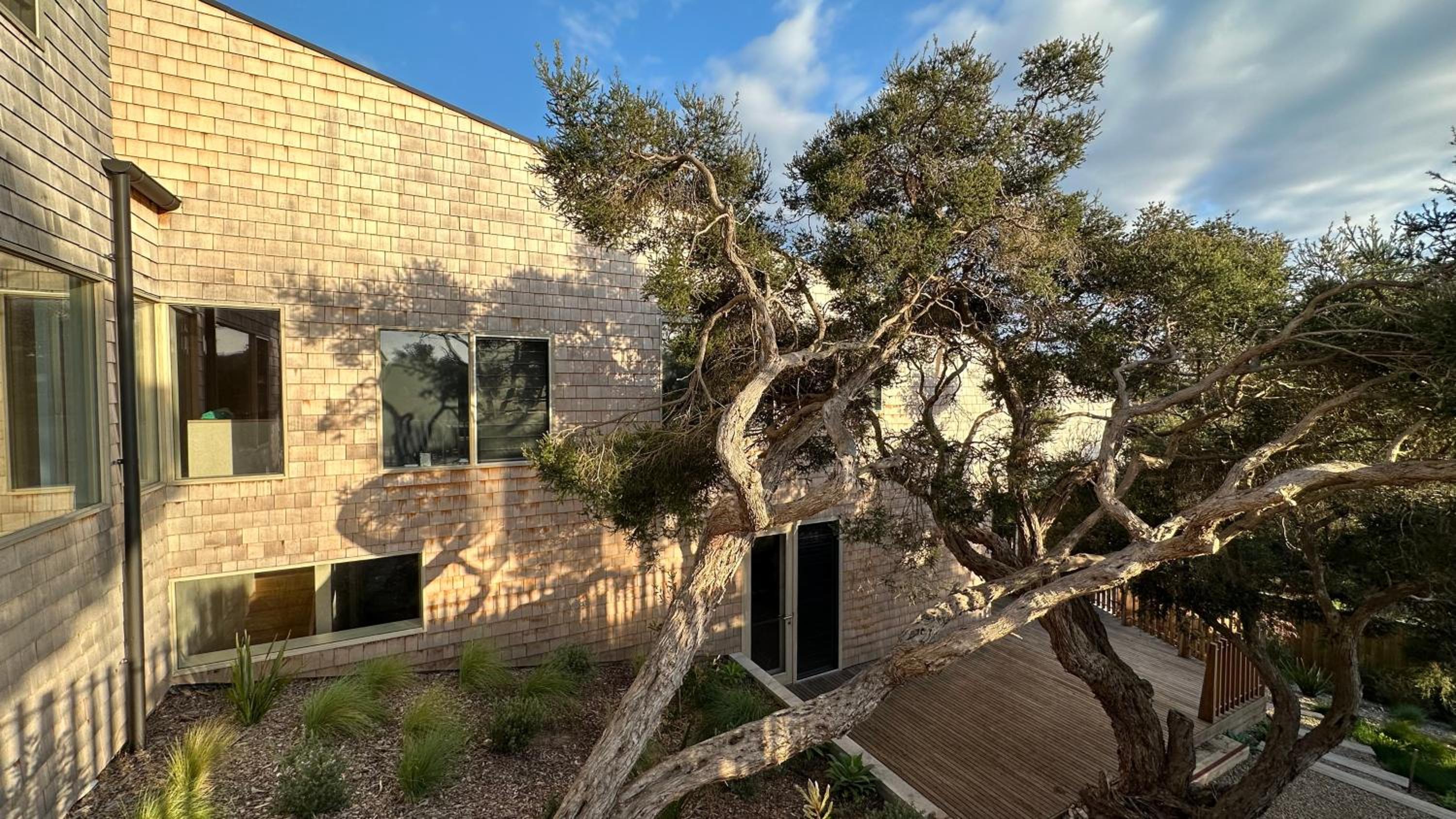 Portsea Shingle House