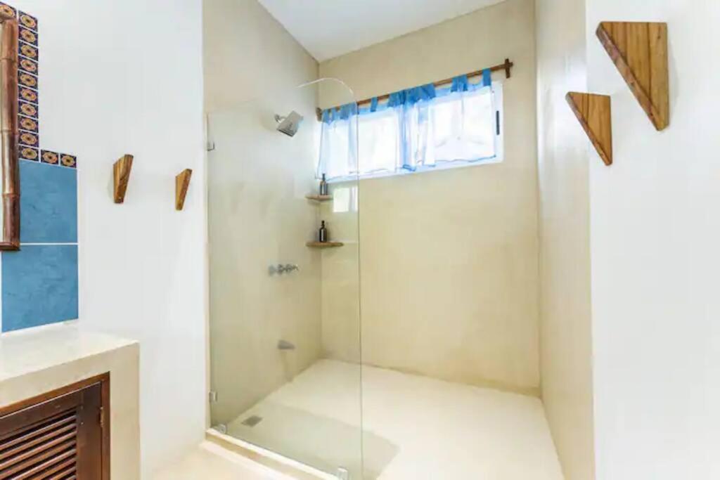 Villa Mango Santa Teresa