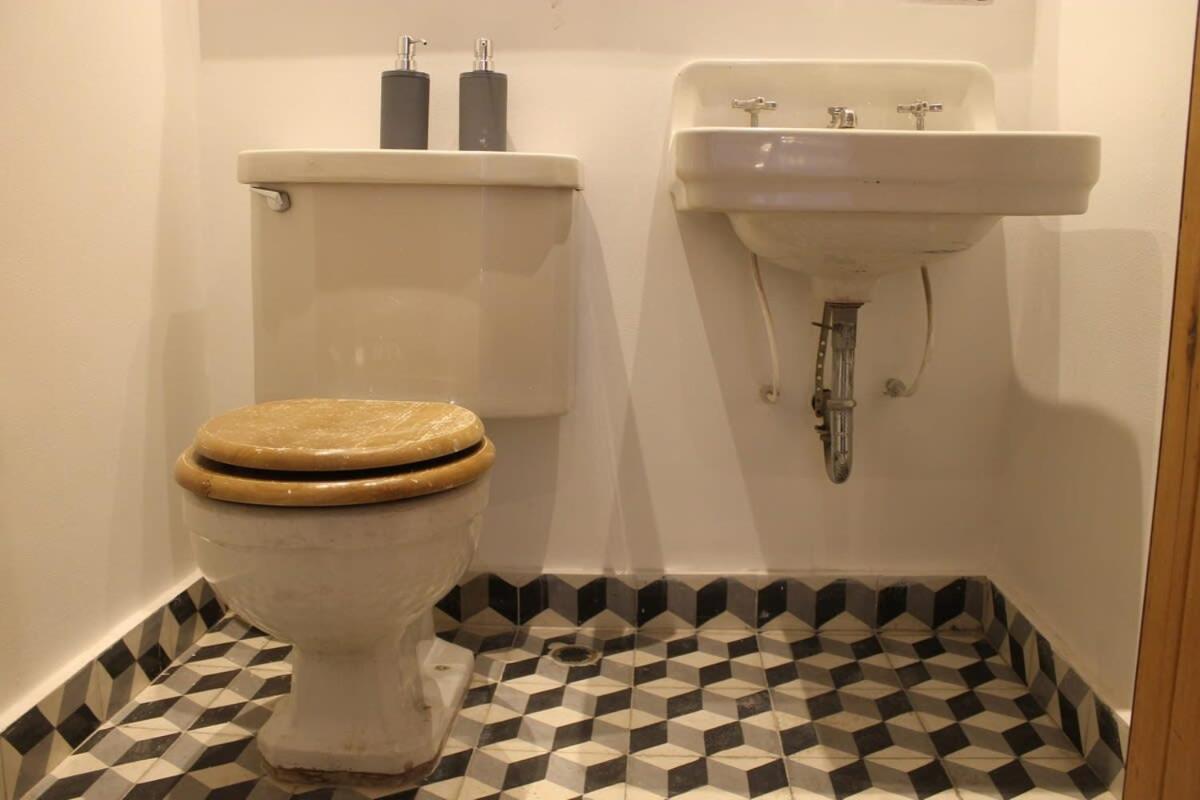 Amazing Vintage Apartment in Centro Internacional RColon 601