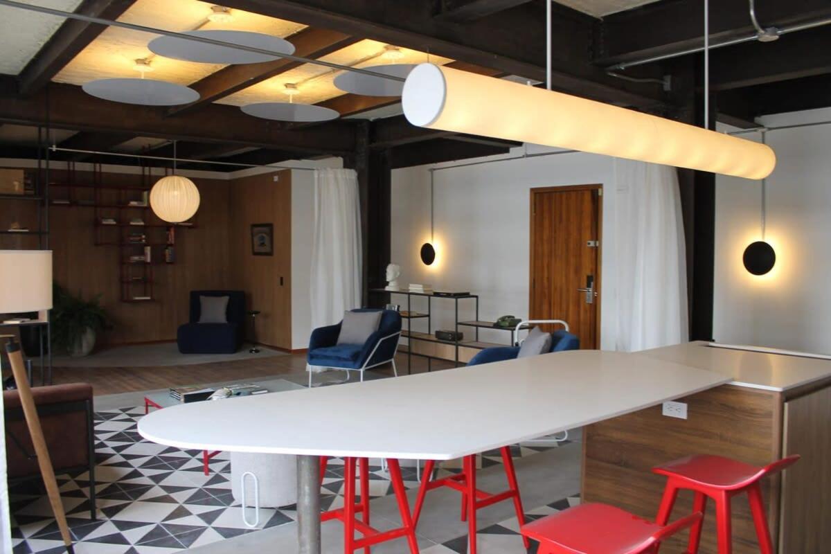 Amazing Vintage Apartment in Centro Internacional RColon 601