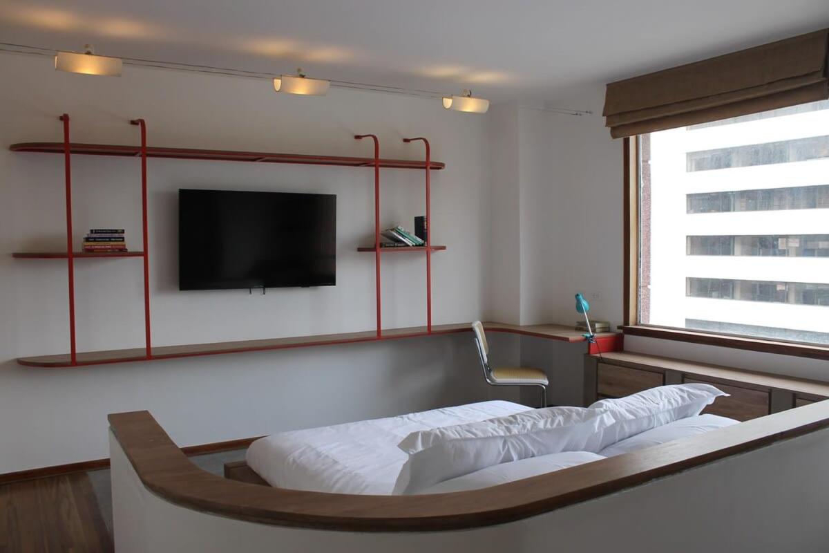 Amazing Vintage Apartment in Centro Internacional RColon 601